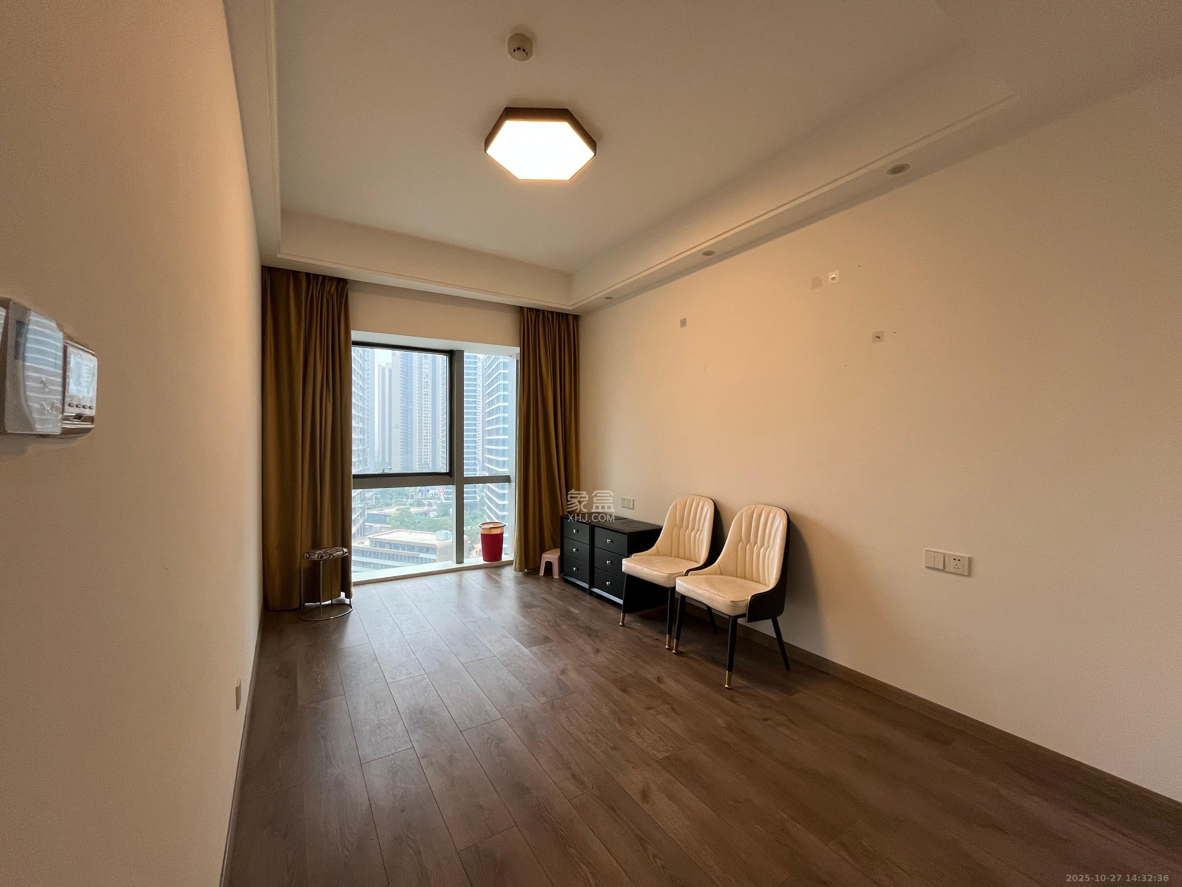 北辰定江洋  3室2厅2卫    8000.0元/月 北辰定江洋  3室2厅2卫    8000.0元/月室内图