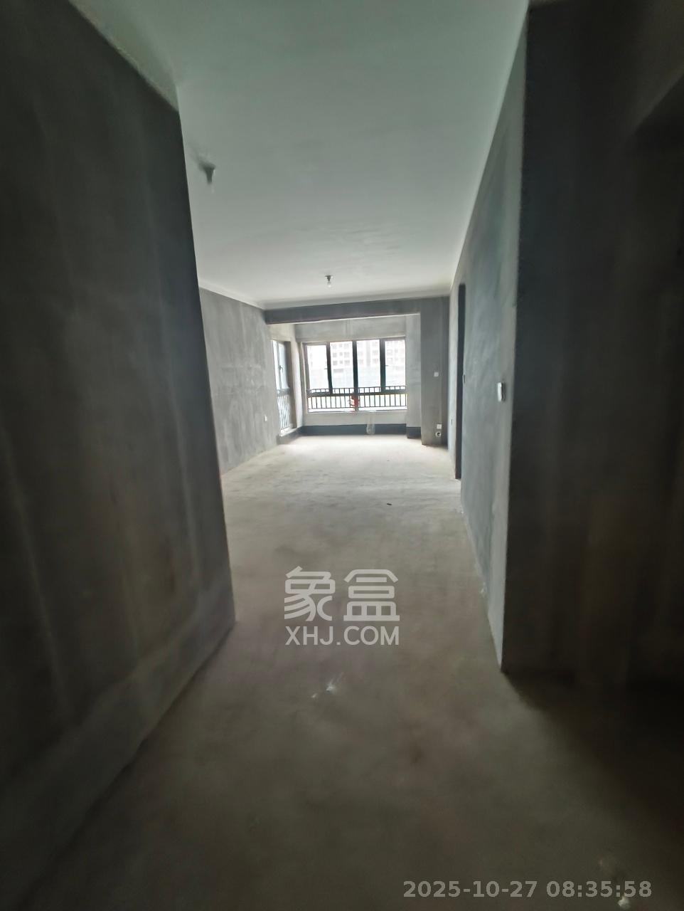 长房时代公馆  3室2厅2卫    51.8万