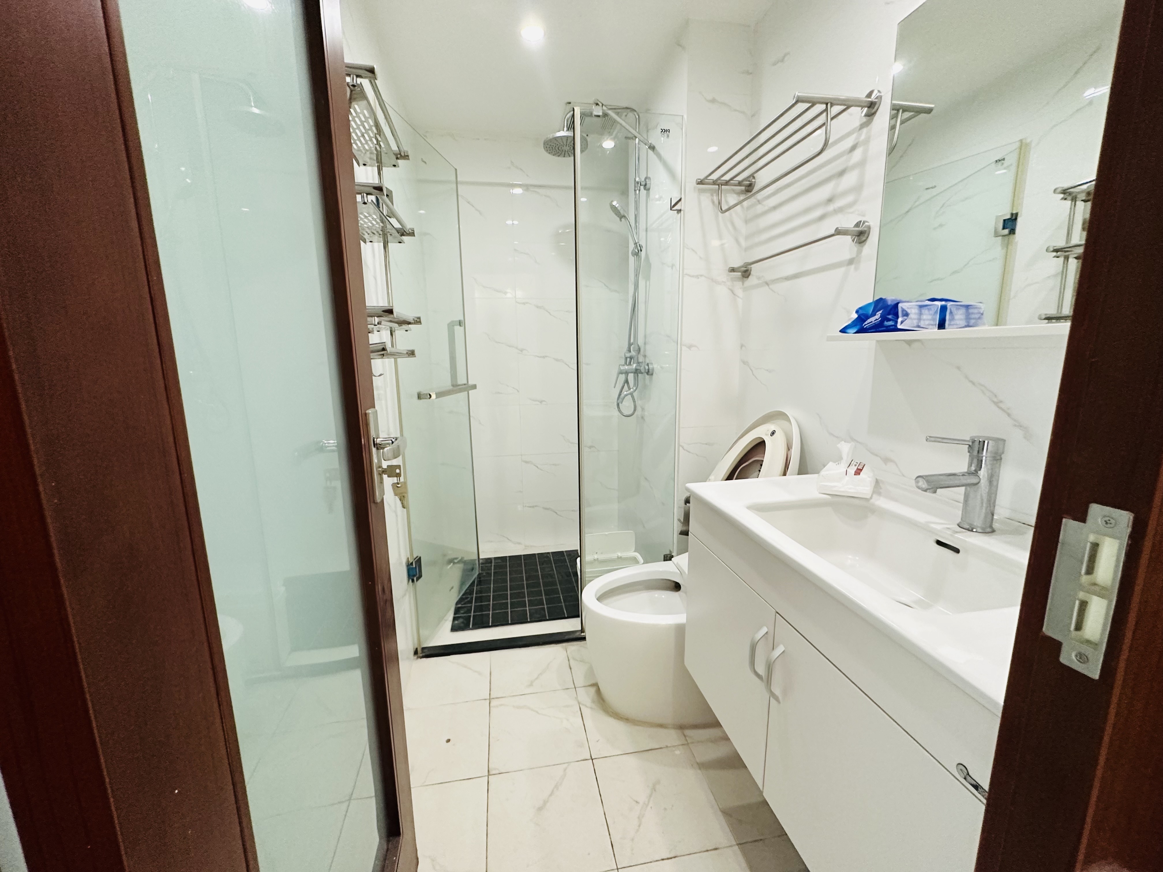 宇建国贸城 2室2厅1卫 3100.0元/月 宇建国贸城 2室2厅1卫 3100.0元/月室内图