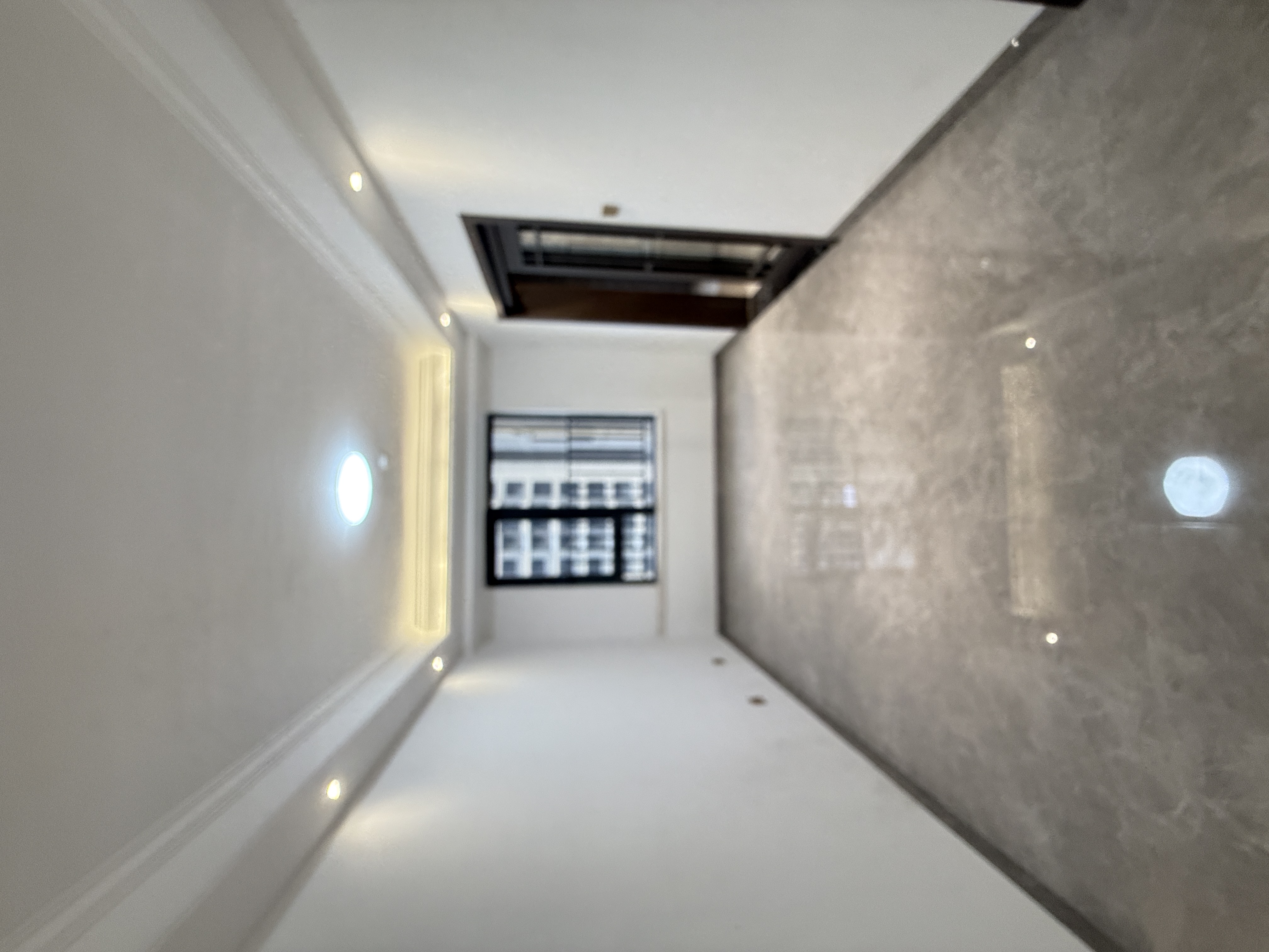 天街华府（海南新天地）  4室2厅2卫    3800.0元/月室内图