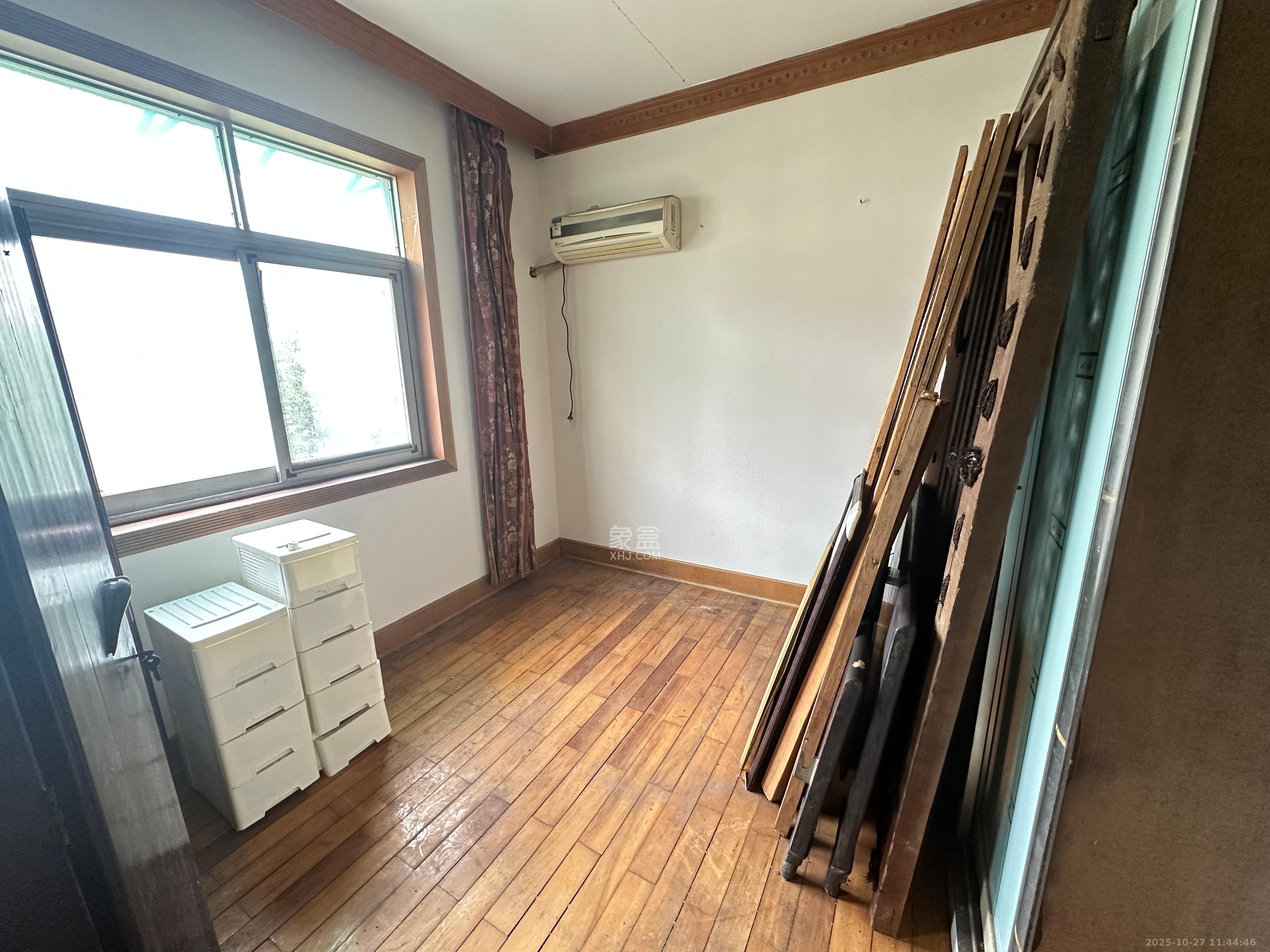 长沙理工大学东院西院  3室2厅2卫    2000.0元/月室内图