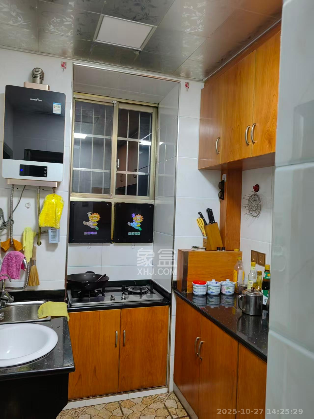 湖南省农业物资总公司宿舍  3室1厅1卫    2000.0元/月室内图