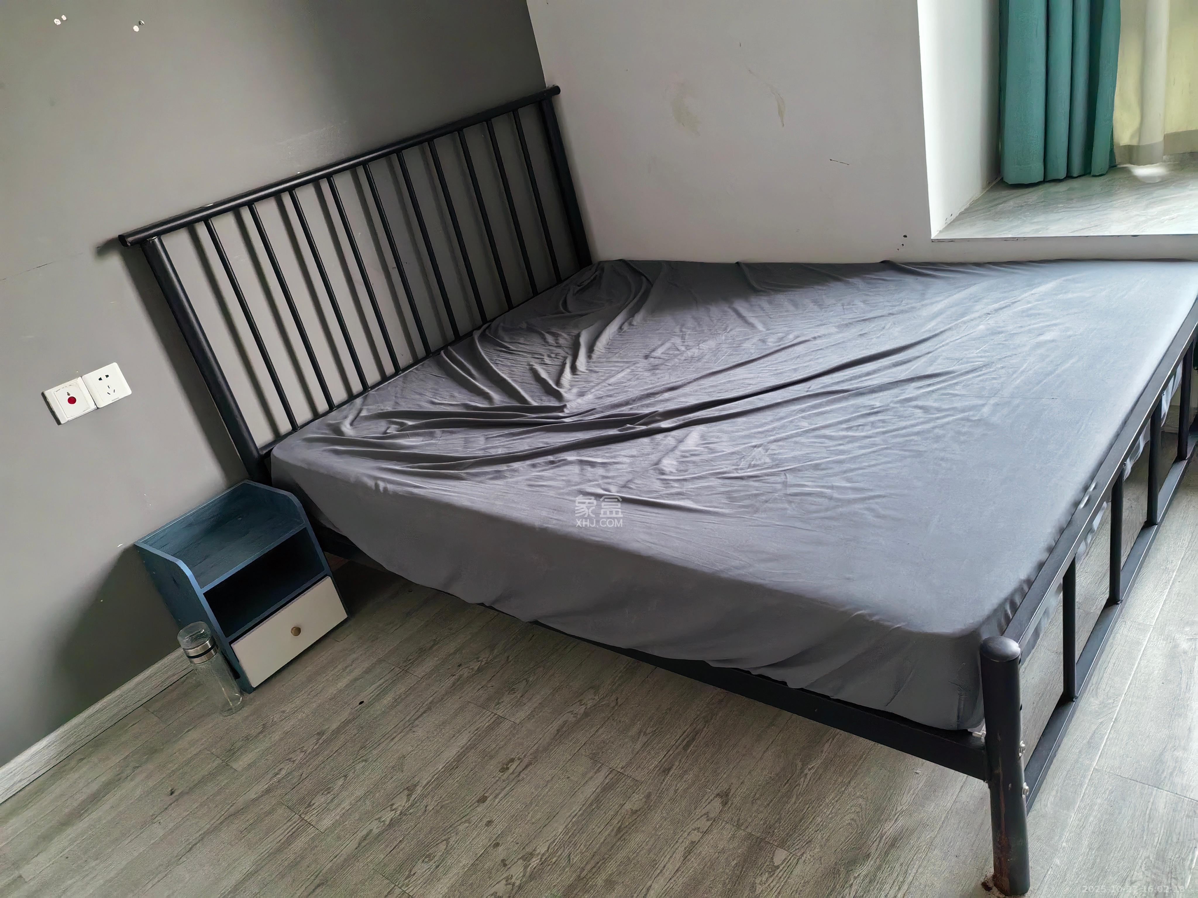 保利天禧D区  4室2厅2卫    3680.0元/月室内图