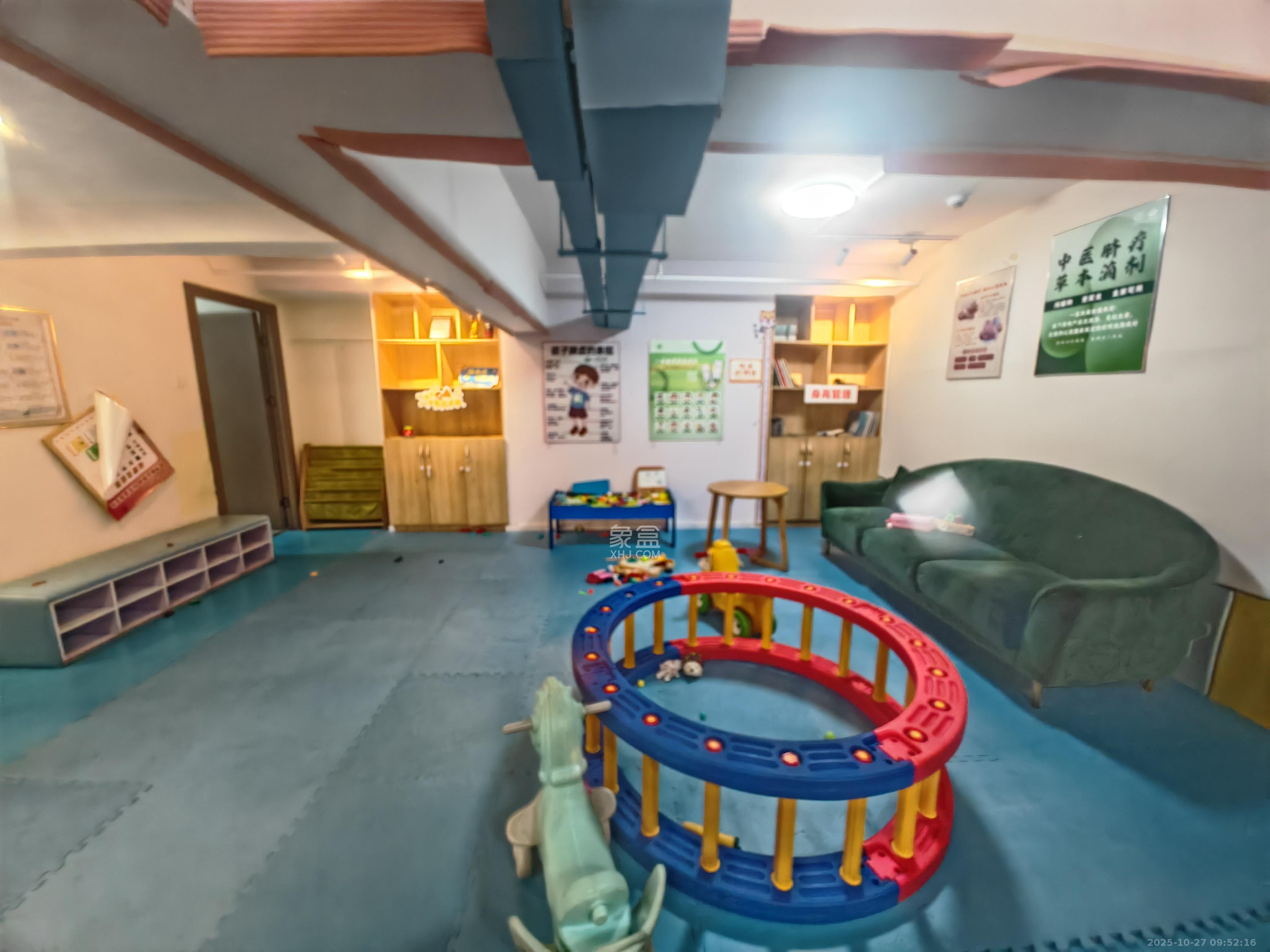 万科金域蓝湾   214.0㎡      13000.0元/月室内图