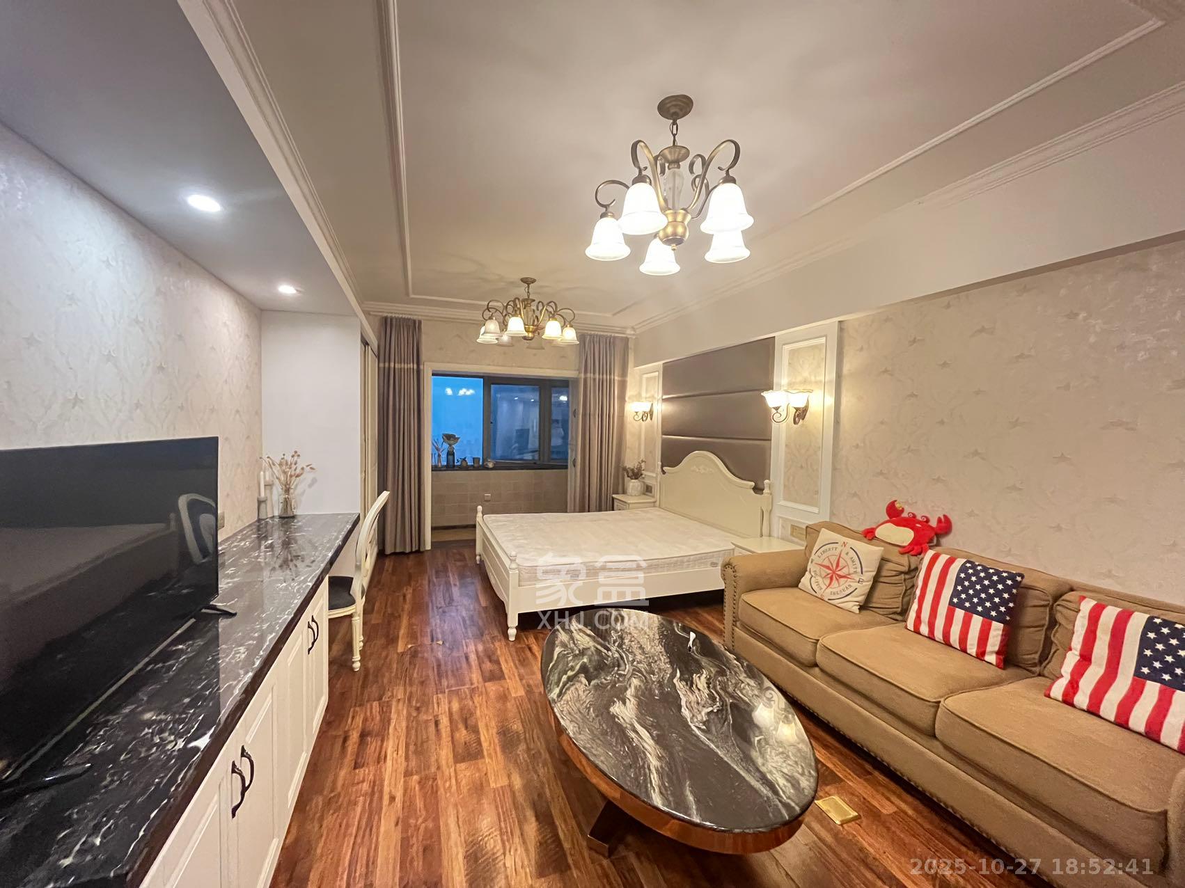 保利国际广场 1室1厅1卫 2000.0元/月 保利国际广场 1室1厅1卫 2000.0元/月室内图