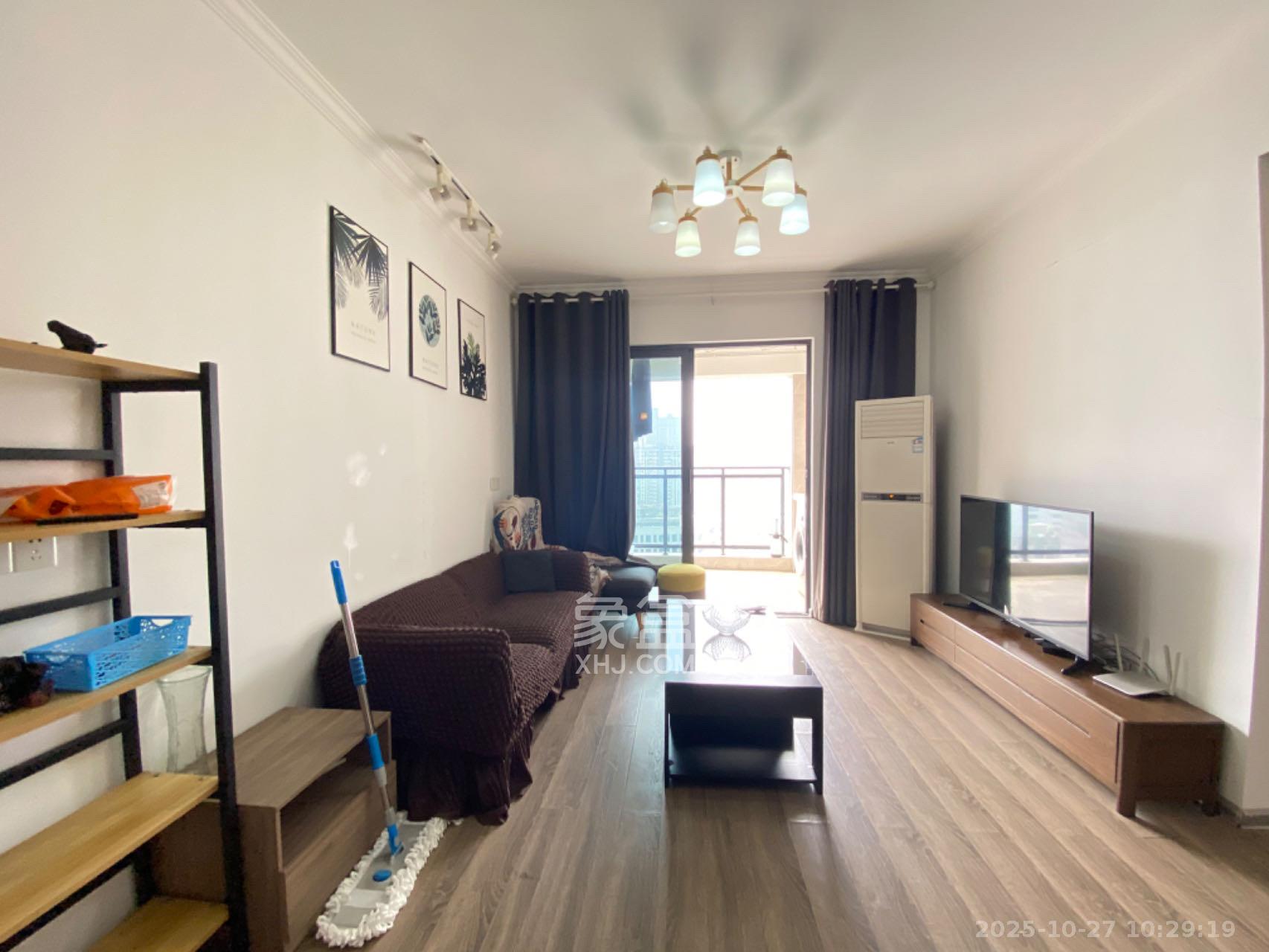 建发中央公园（建发美地）  2室2厅1卫    3000.0元/月