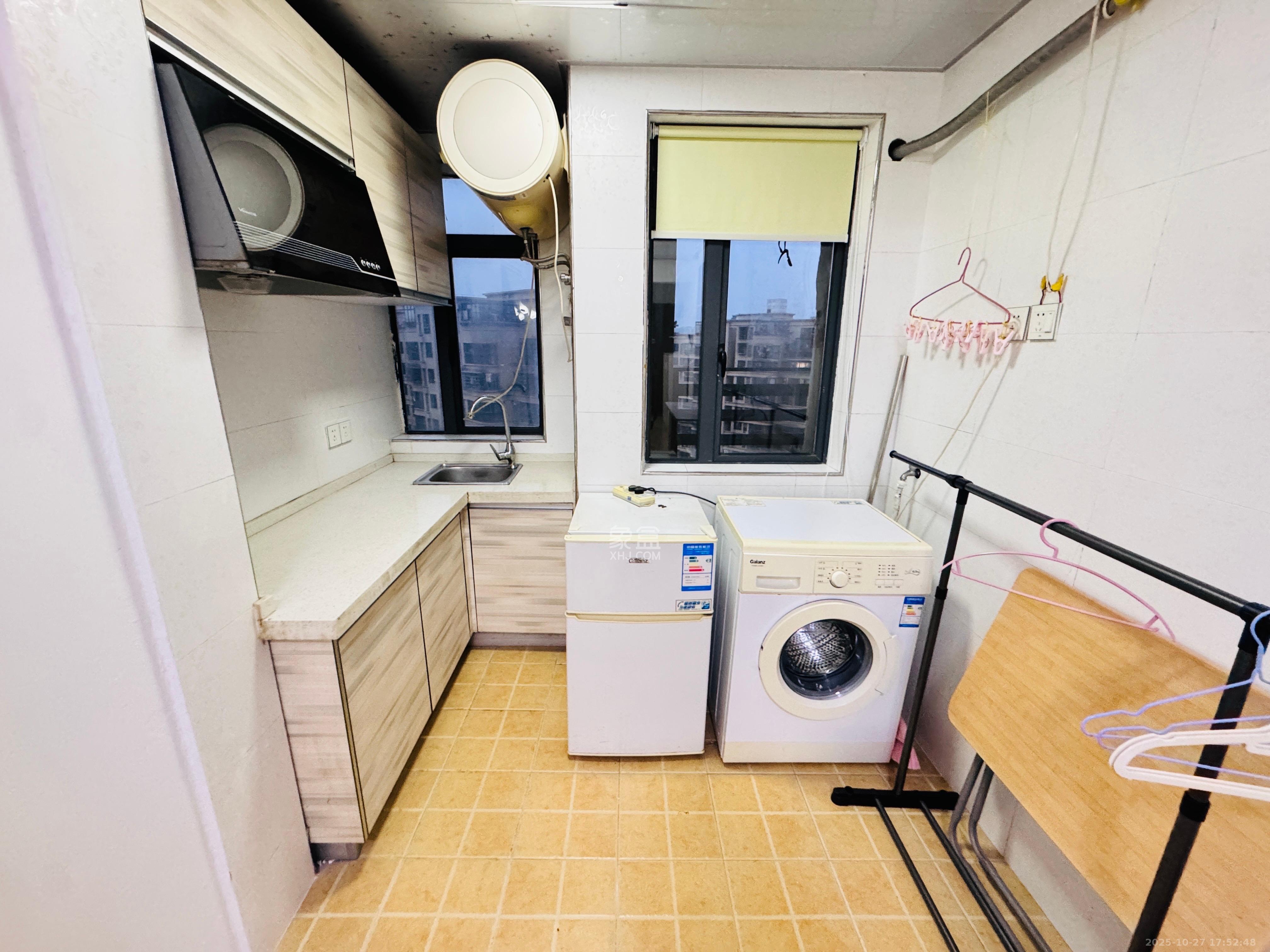 保利麓谷林语I区 1室1厅1卫 1100.0元/月 保利麓谷林语I区 1室1厅1卫 1100.0元/月室内图