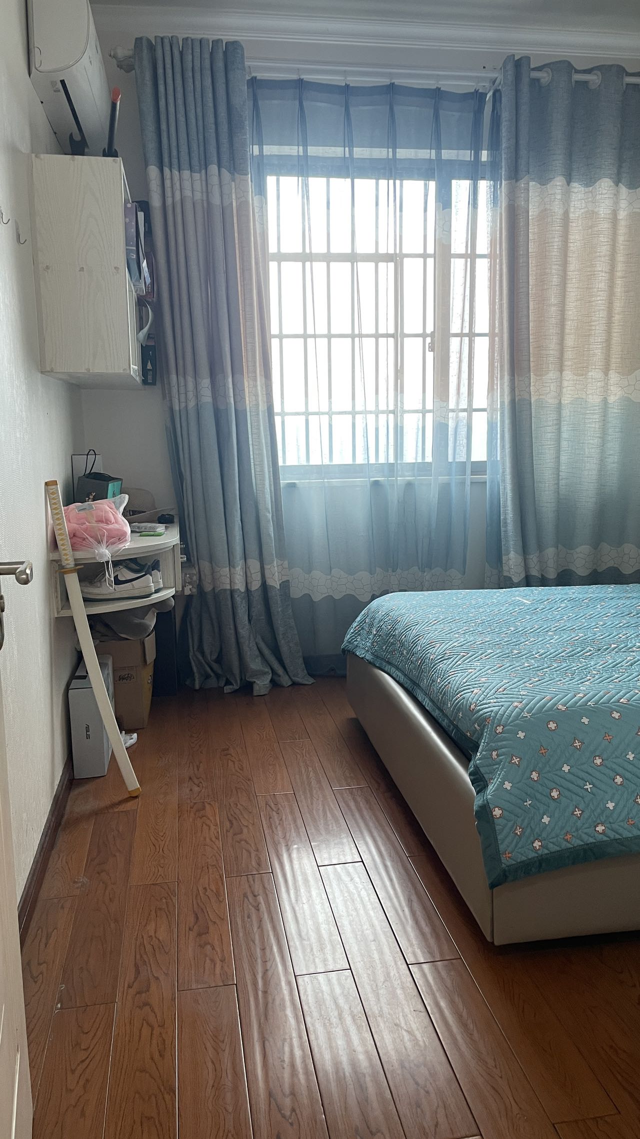 鹏利广场  3室2厅2卫    2100.0元/月室内图