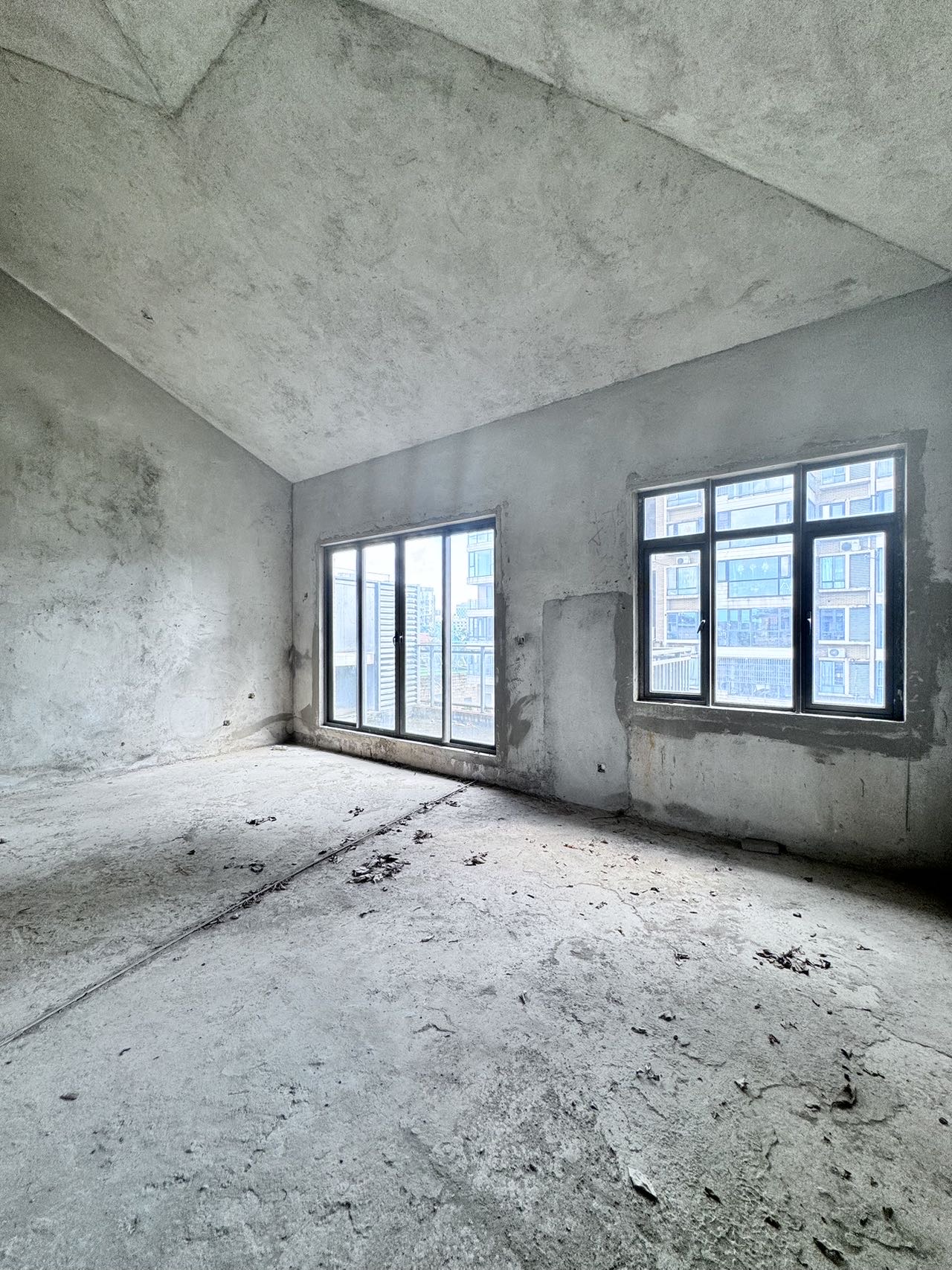 龙墅湾  1室0厅0卫    1070.0万 龙墅湾  1室0厅0卫    1070.0万客厅