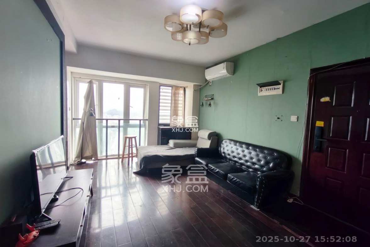 联美品格 1室2厅1卫 1700.0元/月 联美品格 1室2厅1卫 1700.0元/月室内图