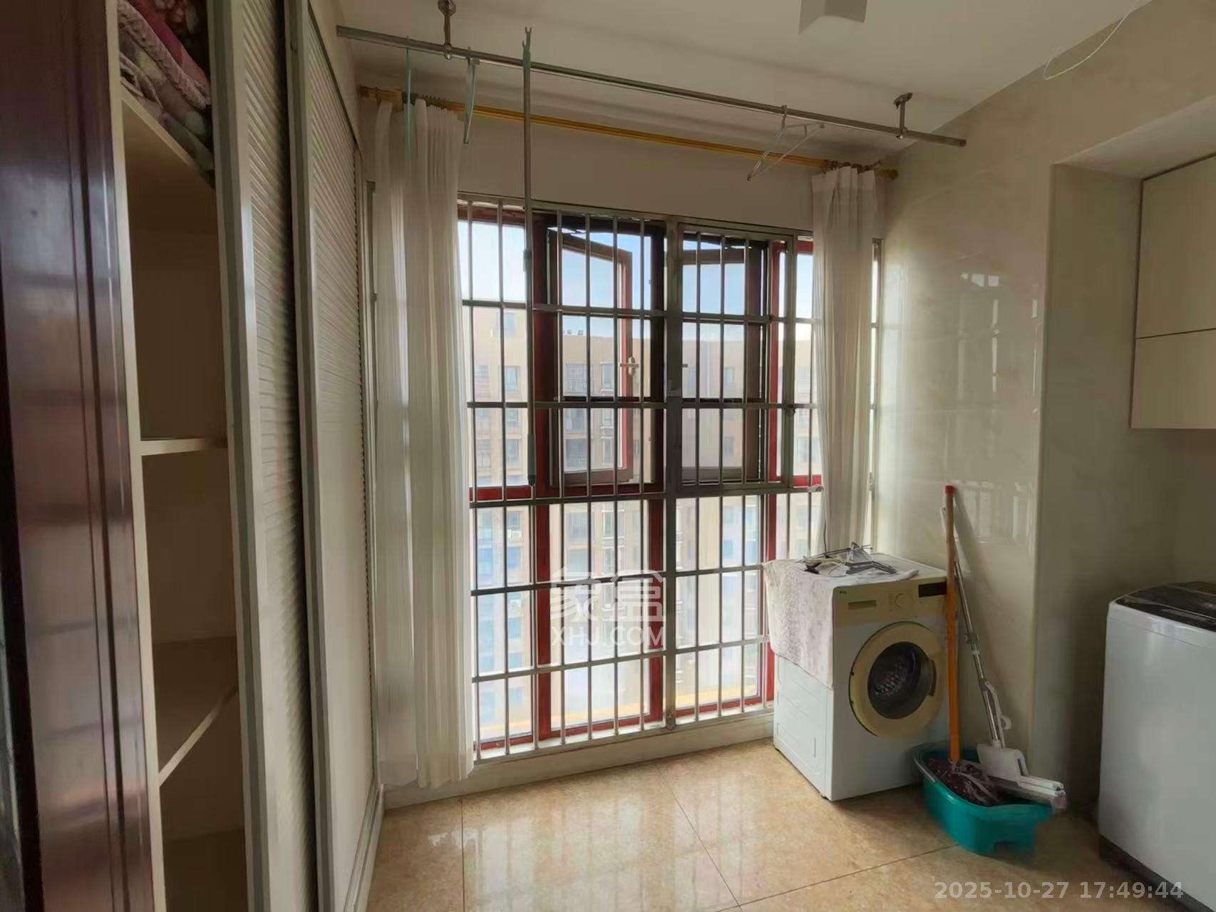 鑫远御文台一期  2室2厅1卫    2380.0元/月 鑫远御文台一期  2室2厅1卫    2380.0元/月室内图