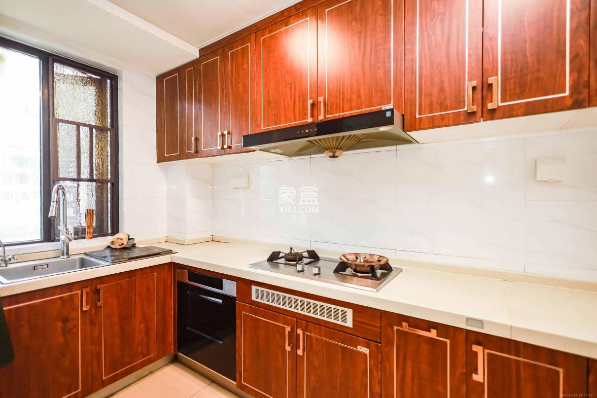 碧桂园荟隽棠 4室2厅2卫 132.0万 碧桂园荟隽棠 4室2厅2卫 132.0万厨房