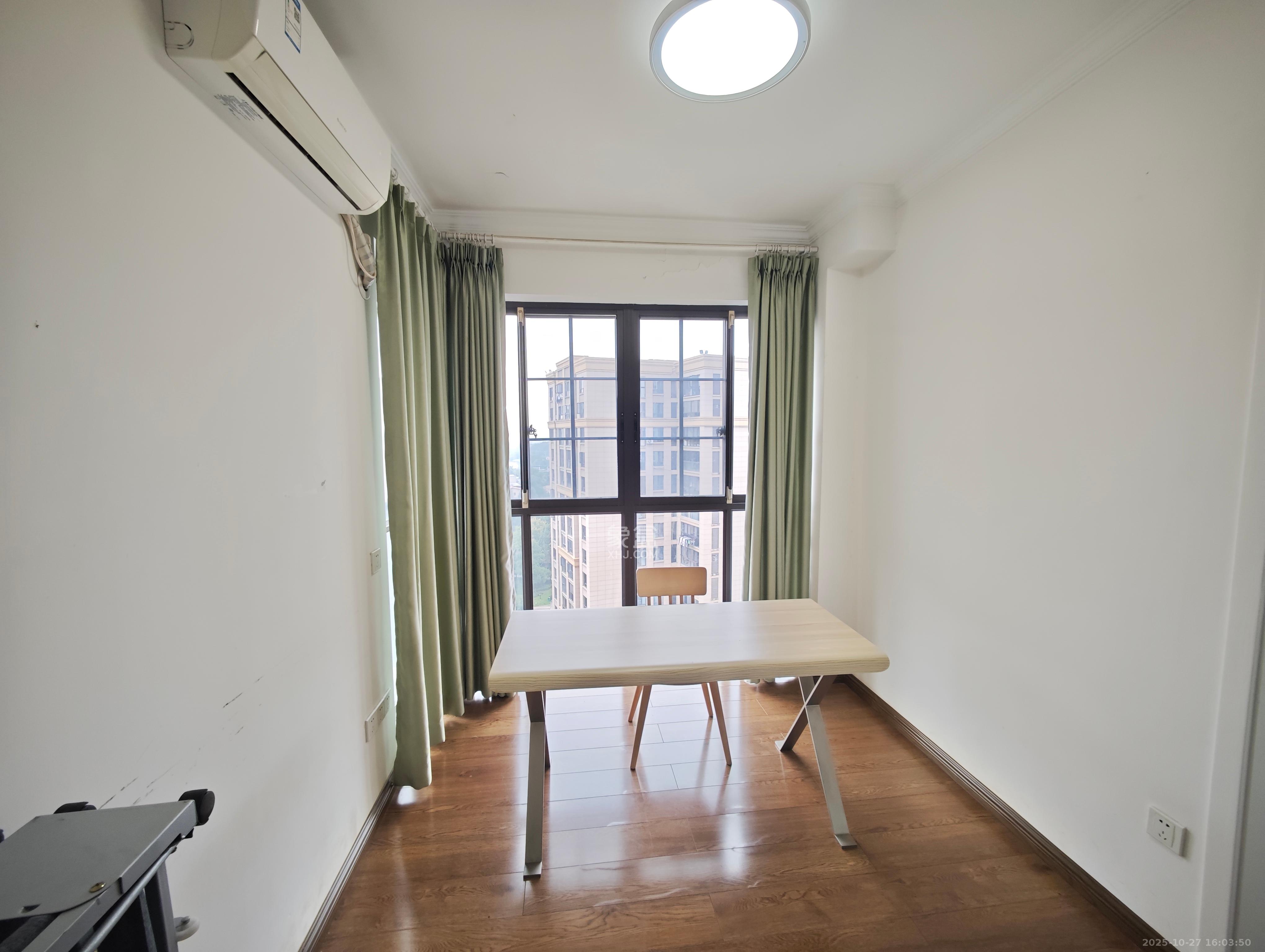 鑫远和城（一、二期）  3室1厅1卫    2000.0元/月室内图