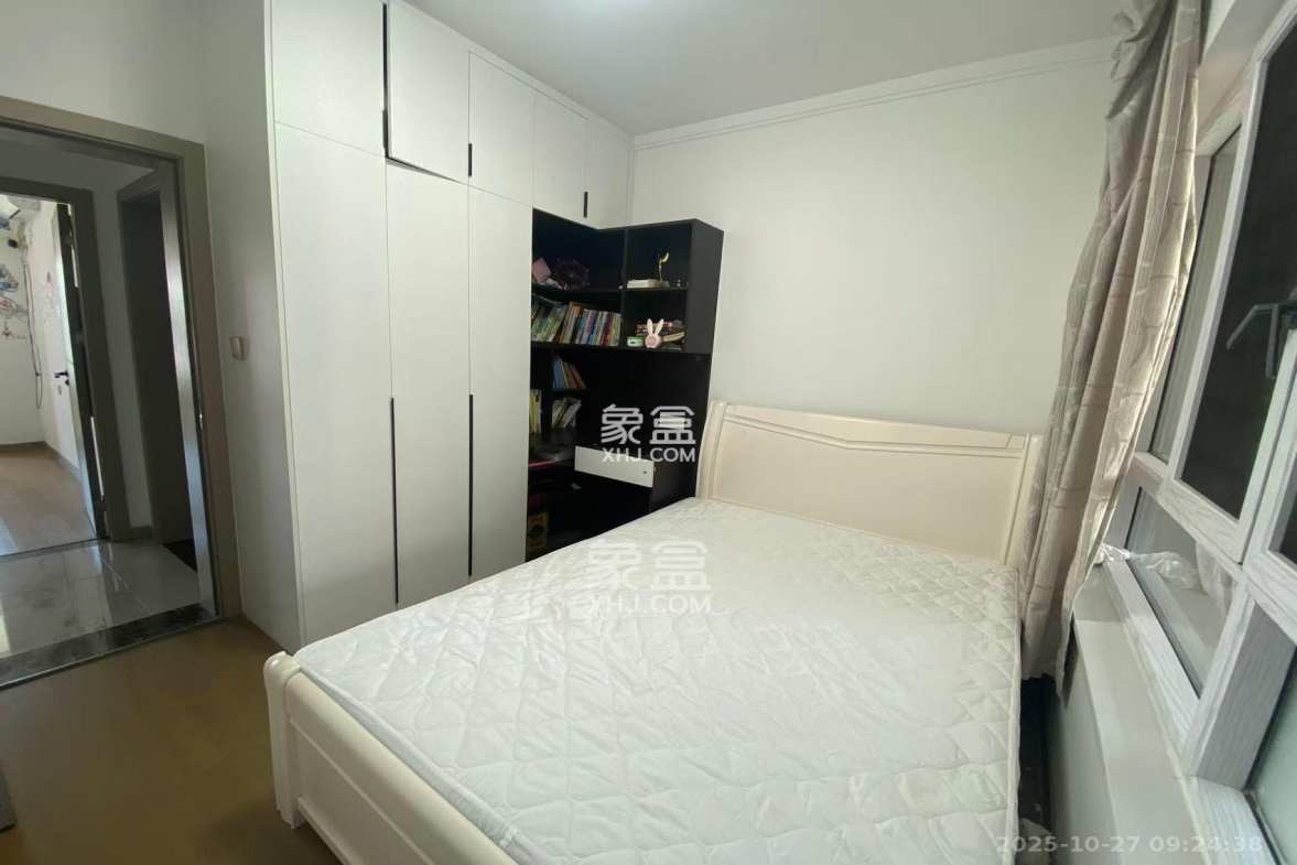 春晖花园 3室2厅2卫 2200.0元/月 春晖花园 3室2厅2卫 2200.0元/月室内图