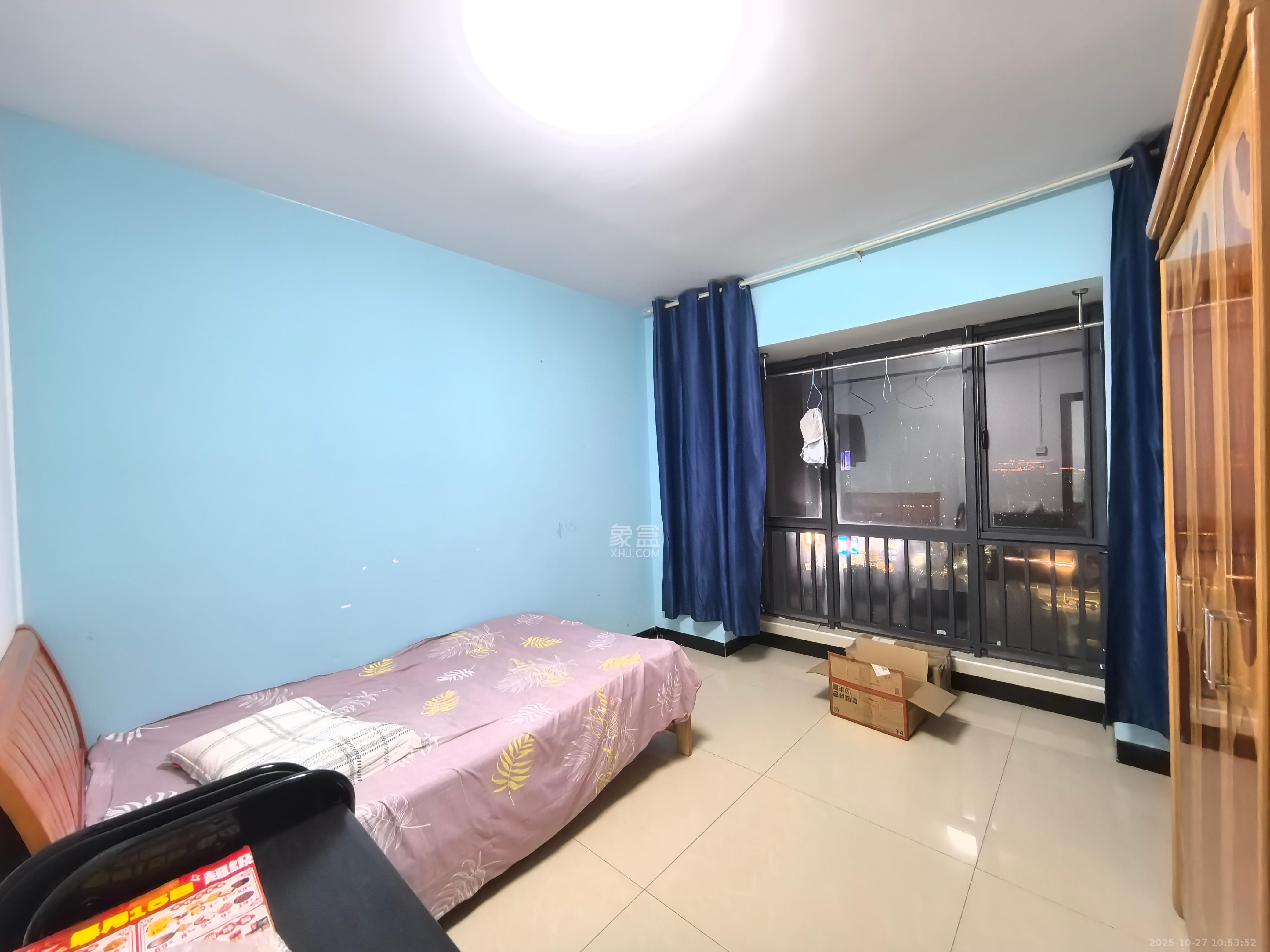 兰亭都荟(璟峰苑)  4室1厅1卫    2800.0元/月 兰亭都荟(璟峰苑)  4室1厅1卫    2800.0元/月室内图