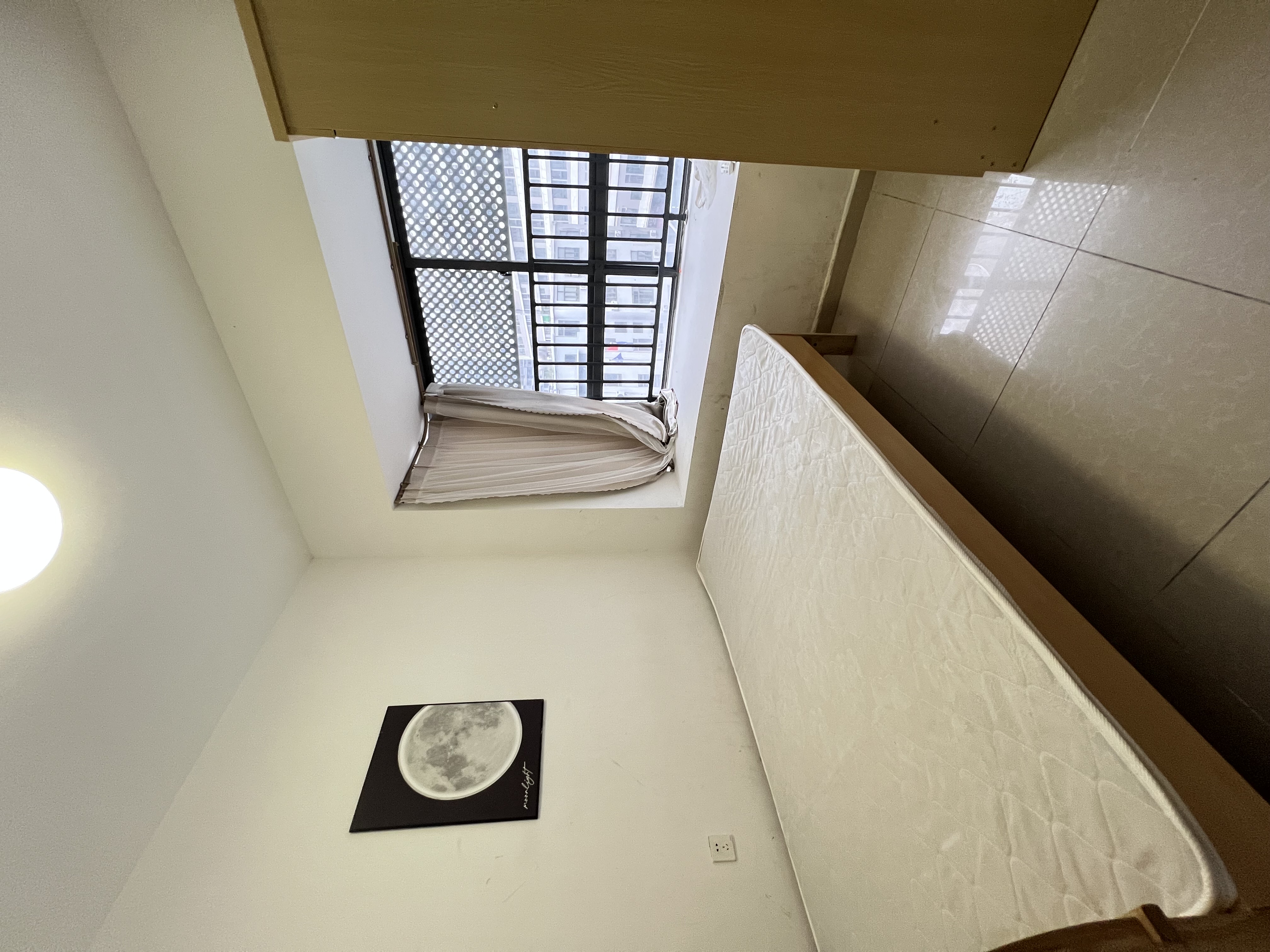 坡巷雅苑  2室1厅1卫    2400.0元/月室内图