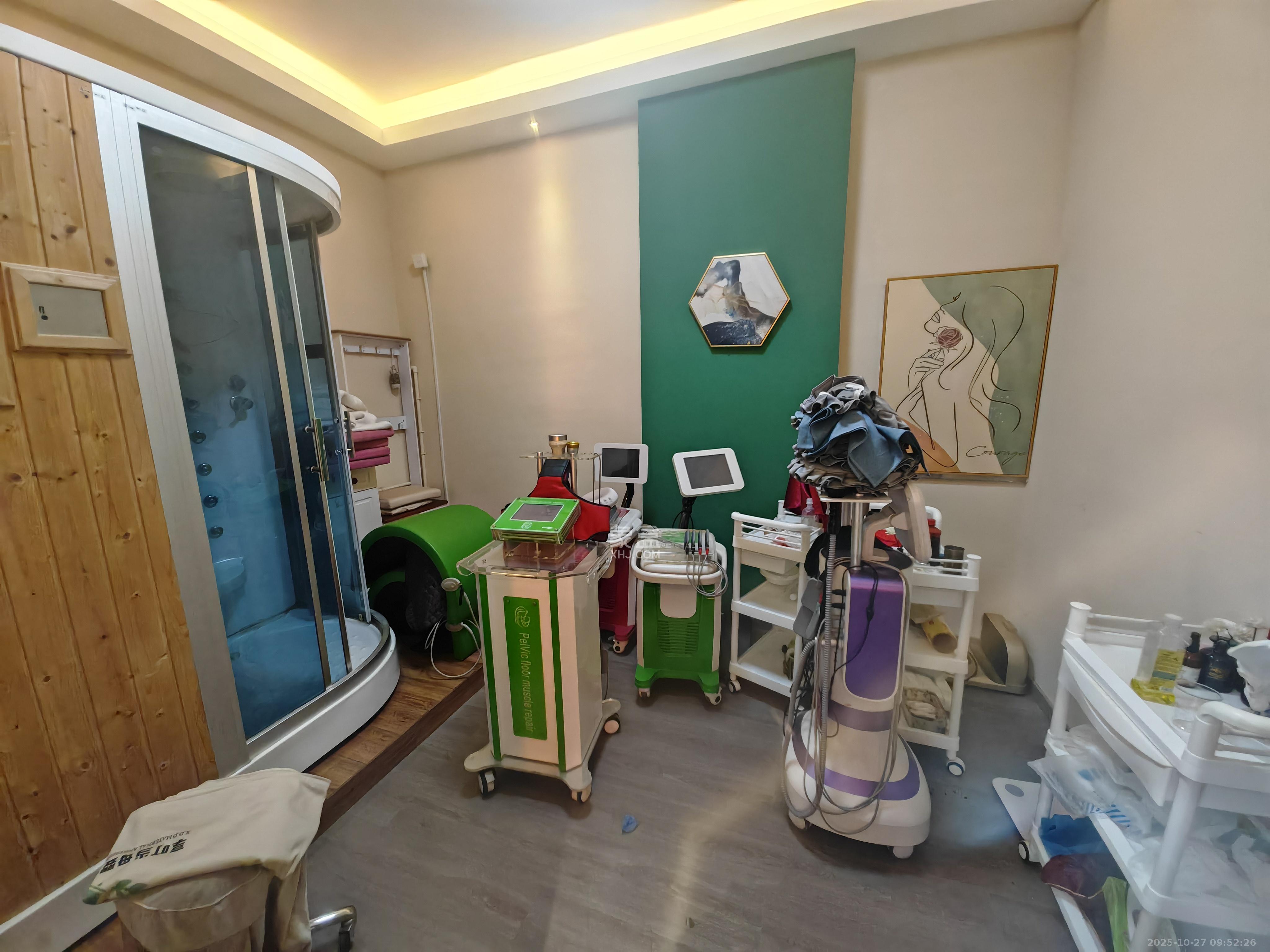 万科金域蓝湾   214.0㎡      13000.0元/月室内图