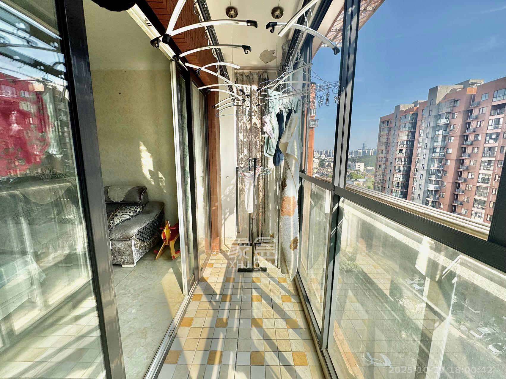 联美品格  4室2厅2卫    2700.0元/月室内图