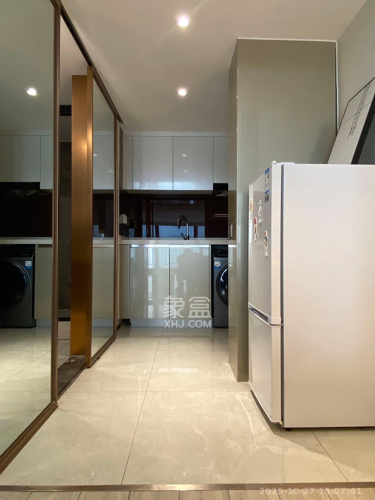 华远华时代  2室2厅1卫    3500.0元/月室内图