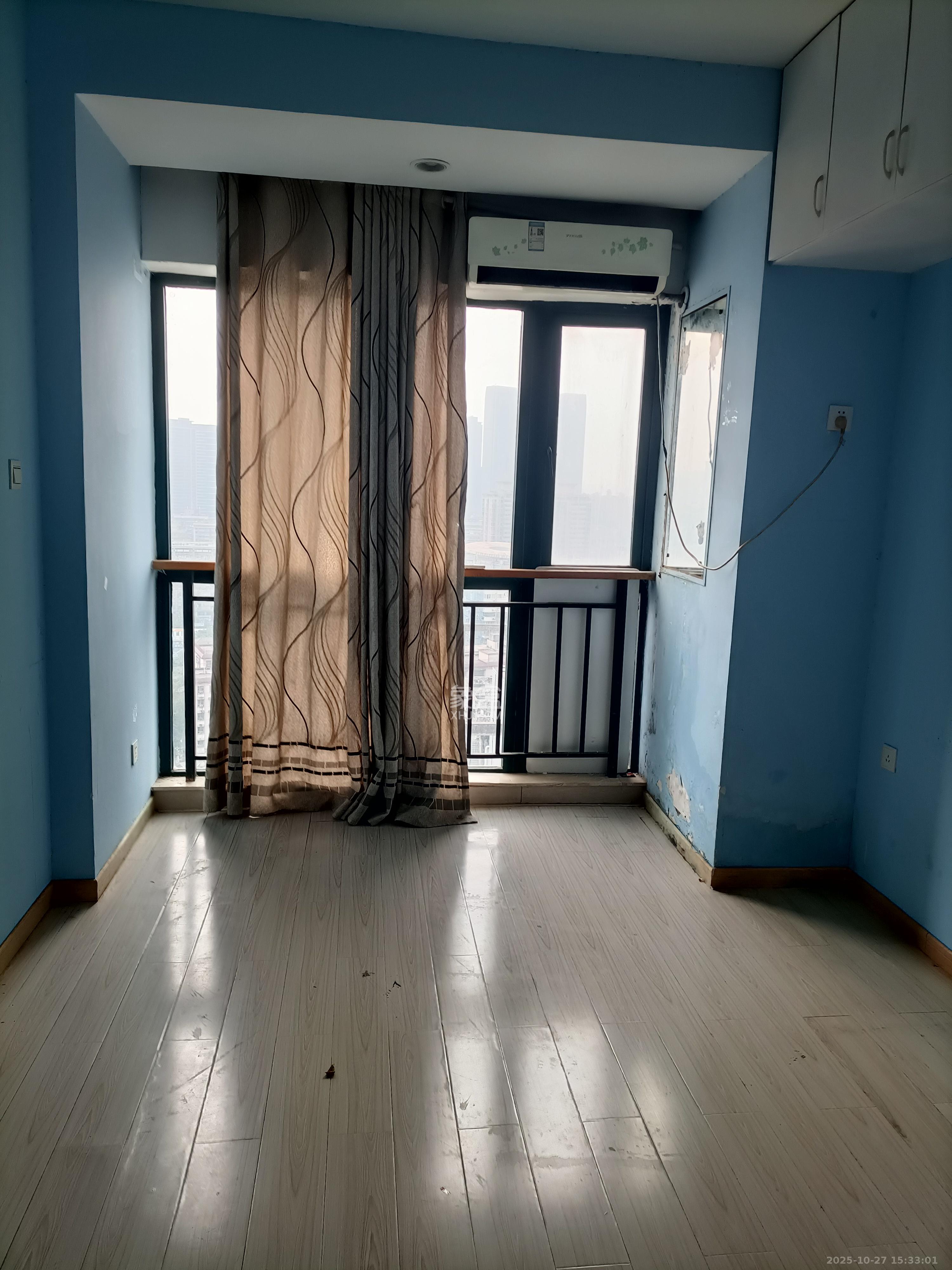 新青年公寓 2室1厅1卫 2200.0元/月 新青年公寓 2室1厅1卫 2200.0元/月室内图