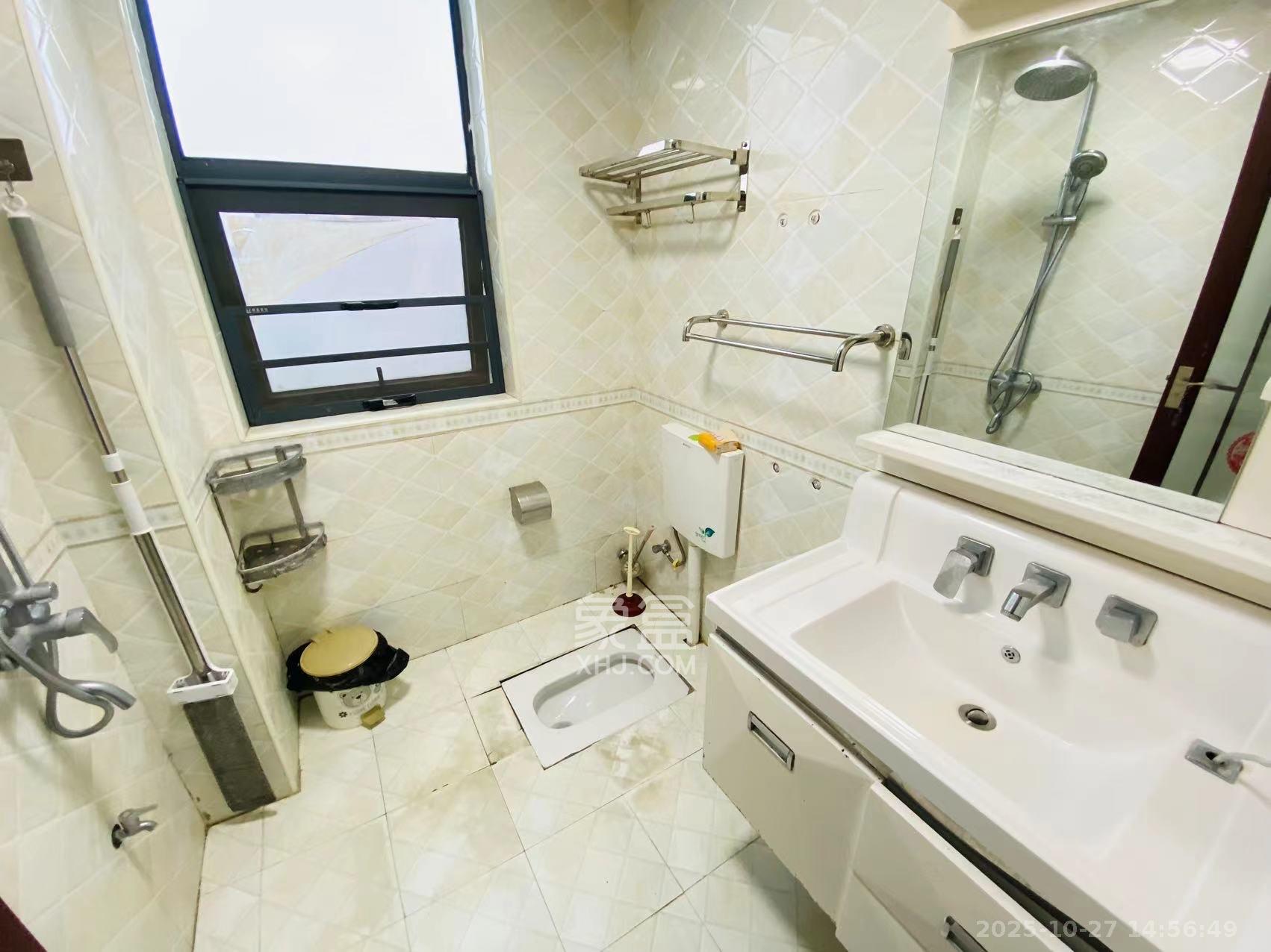 乾城(兴旺乾城) 3室2厅1卫 2500.0元/月 乾城(兴旺乾城) 3室2厅1卫 2500.0元/月室内图