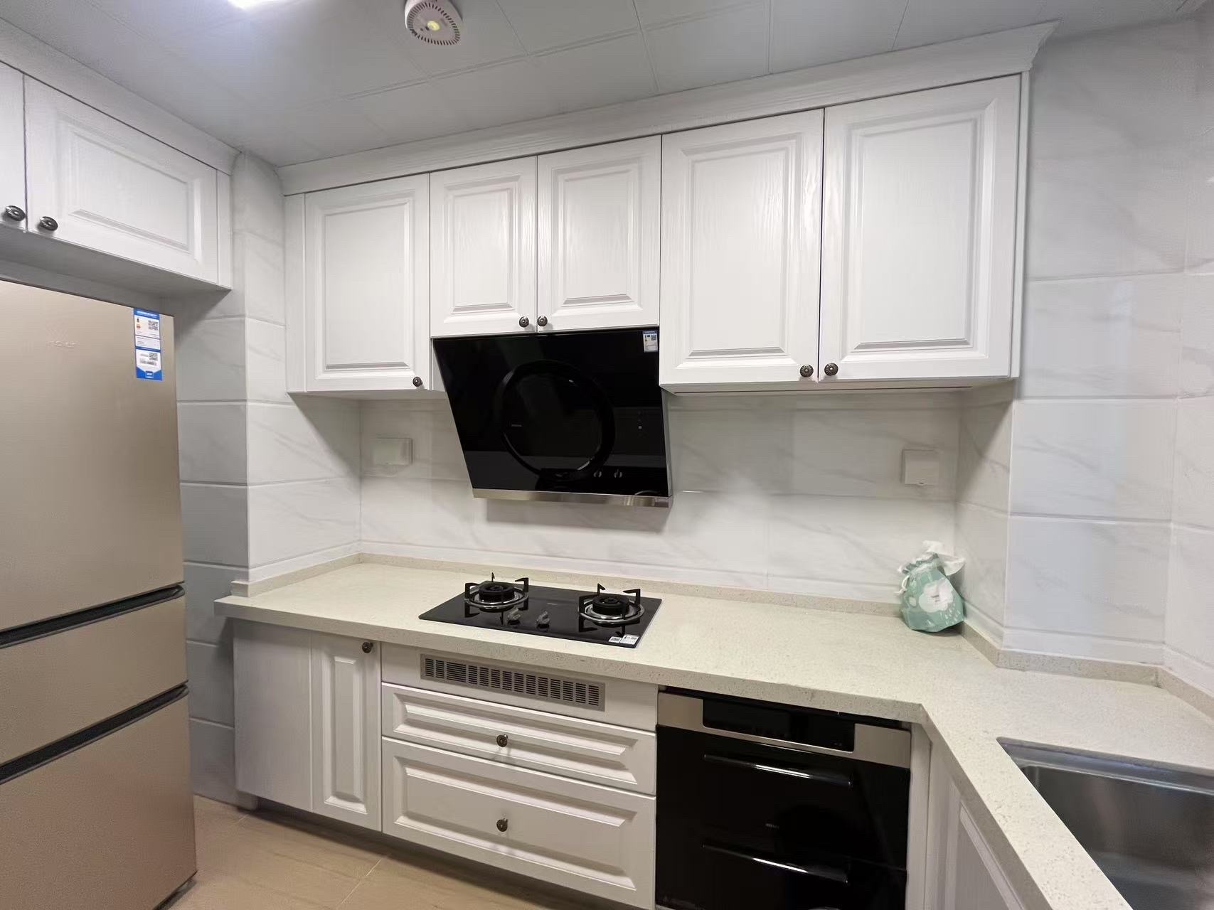 华耀碧桂园十里江湾誉峯 1室0厅0卫 2880.0元/月 华耀碧桂园十里江湾誉峯 1室0厅0卫 2880.0元/月室内图