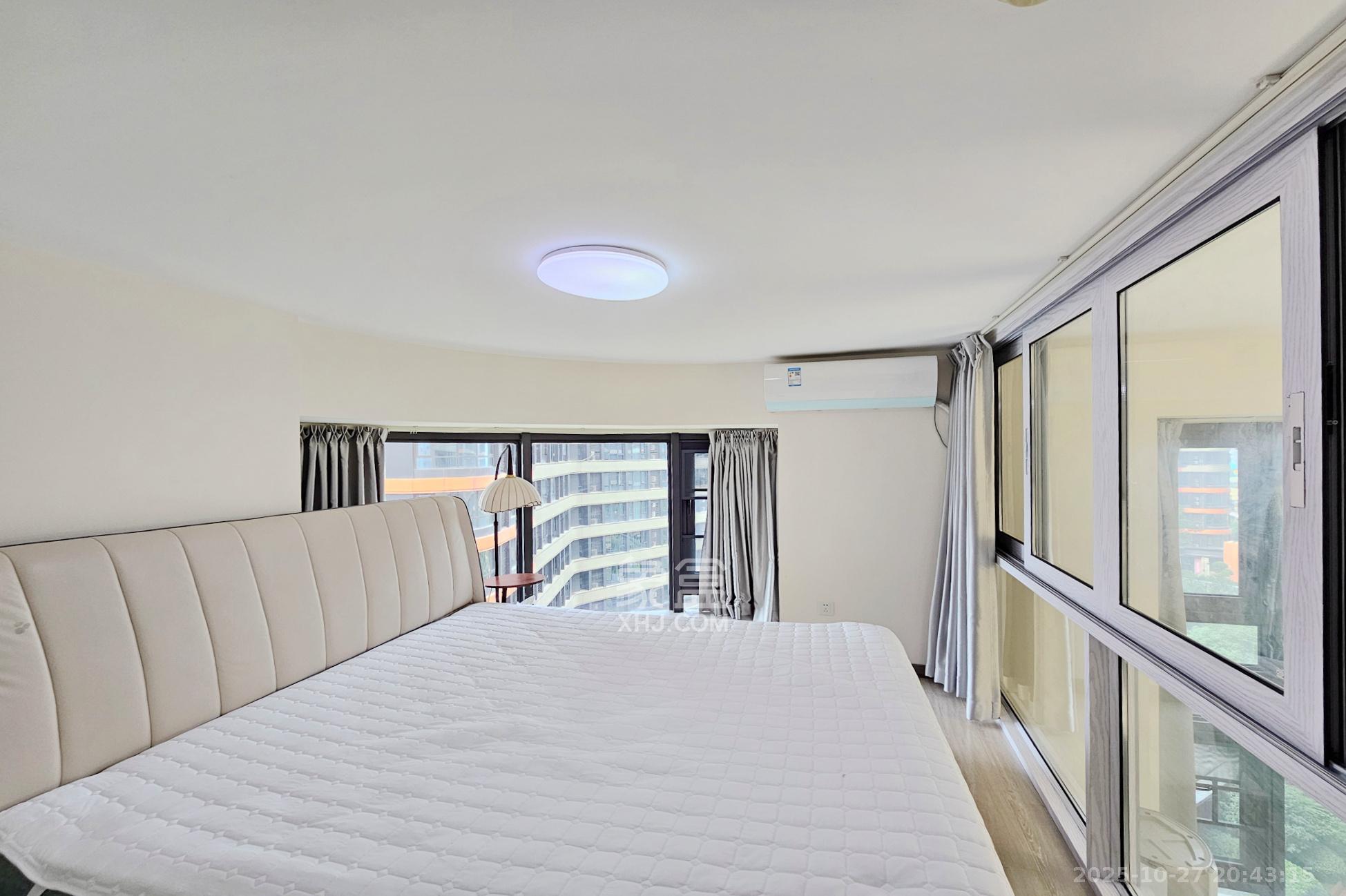 明昇壹城（明昇时代广场）三期  3室2厅2卫    56.0万卧室