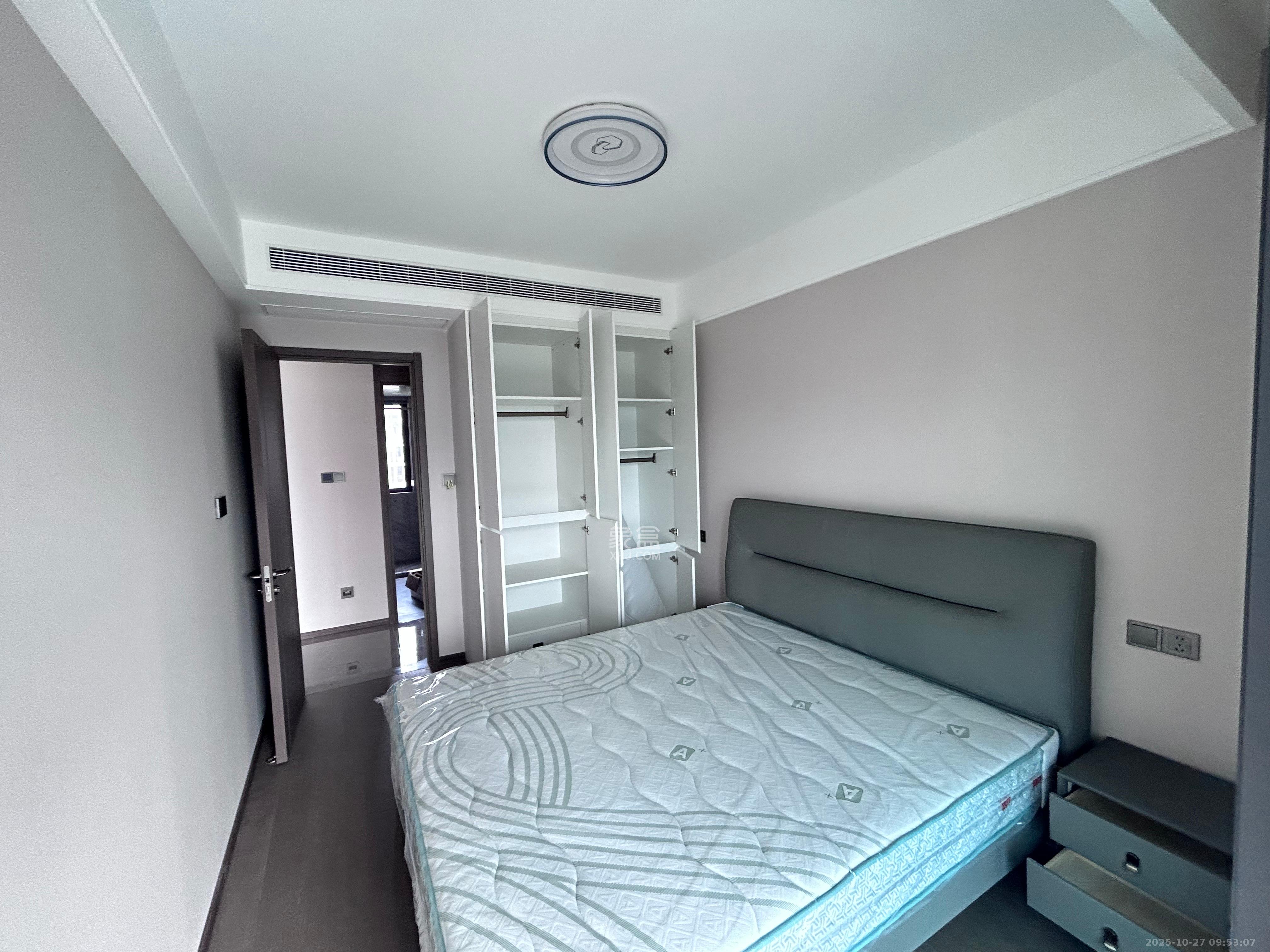 龙湖青云阙  4室2厅2卫    4700.0元/月 龙湖青云阙  4室2厅2卫    4700.0元/月室内图