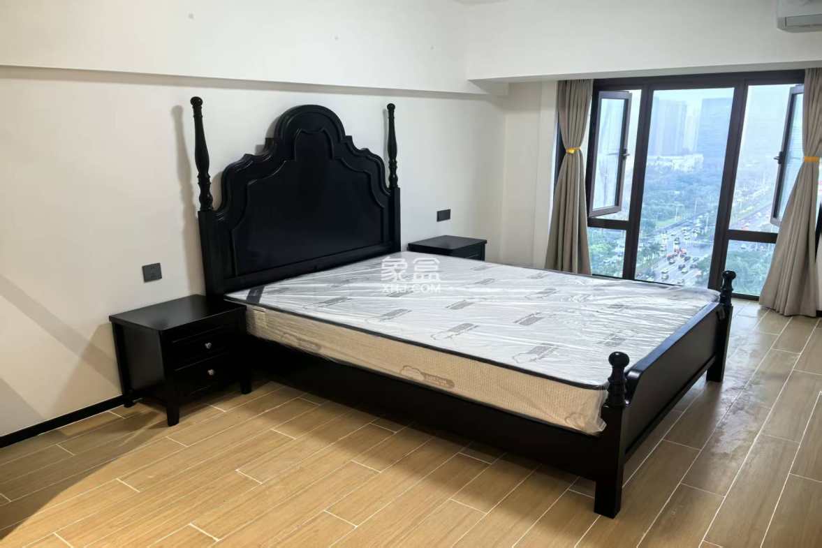 海航豪庭南苑  1室1厅2卫    3500.0元/月 海航豪庭南苑  1室1厅2卫    3500.0元/月室内图1