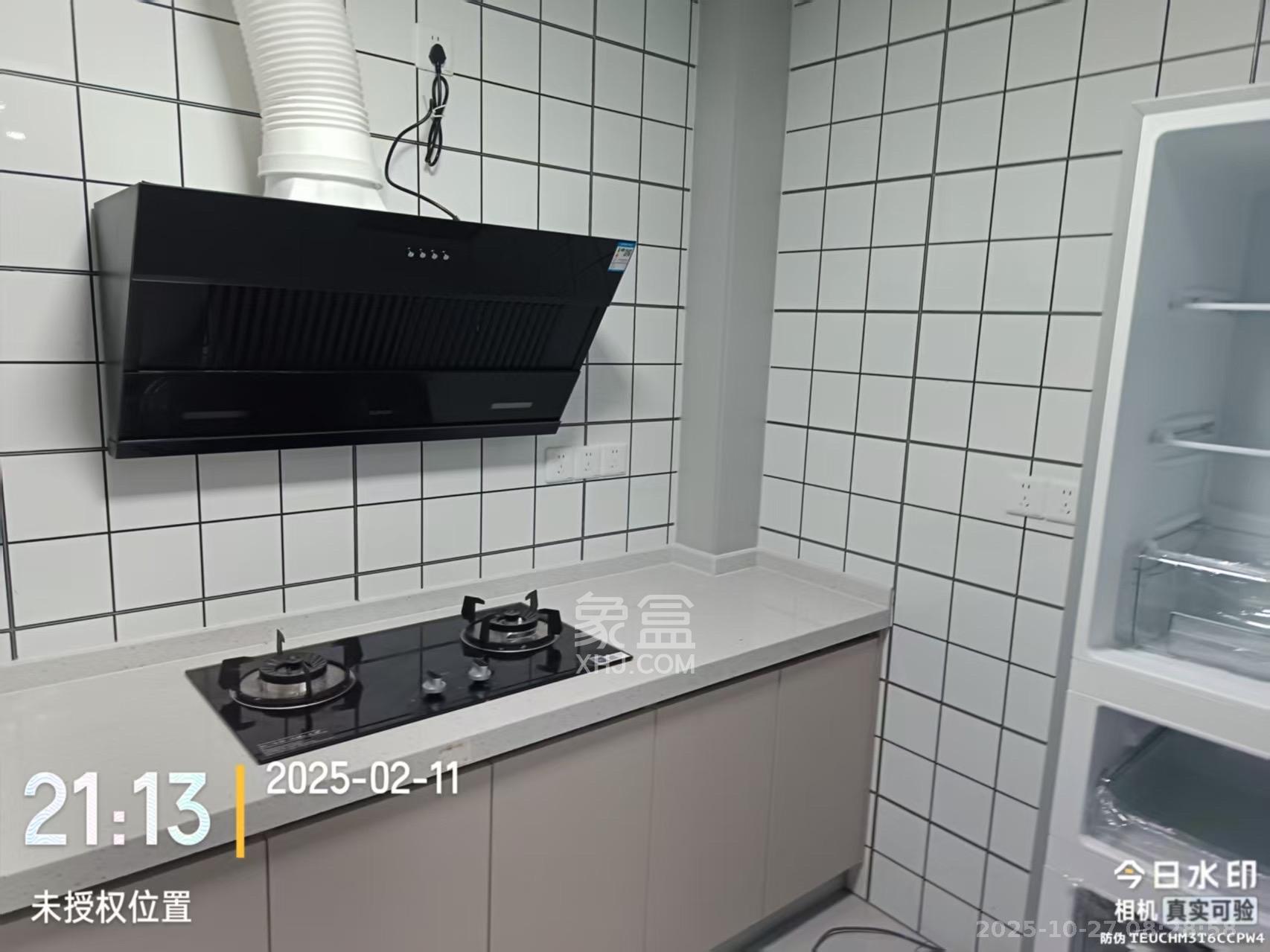 岭福家苑(天心佳苑) 3室2厅1卫 3300.0元/月 岭福家苑(天心佳苑) 3室2厅1卫 3300.0元/月室内图