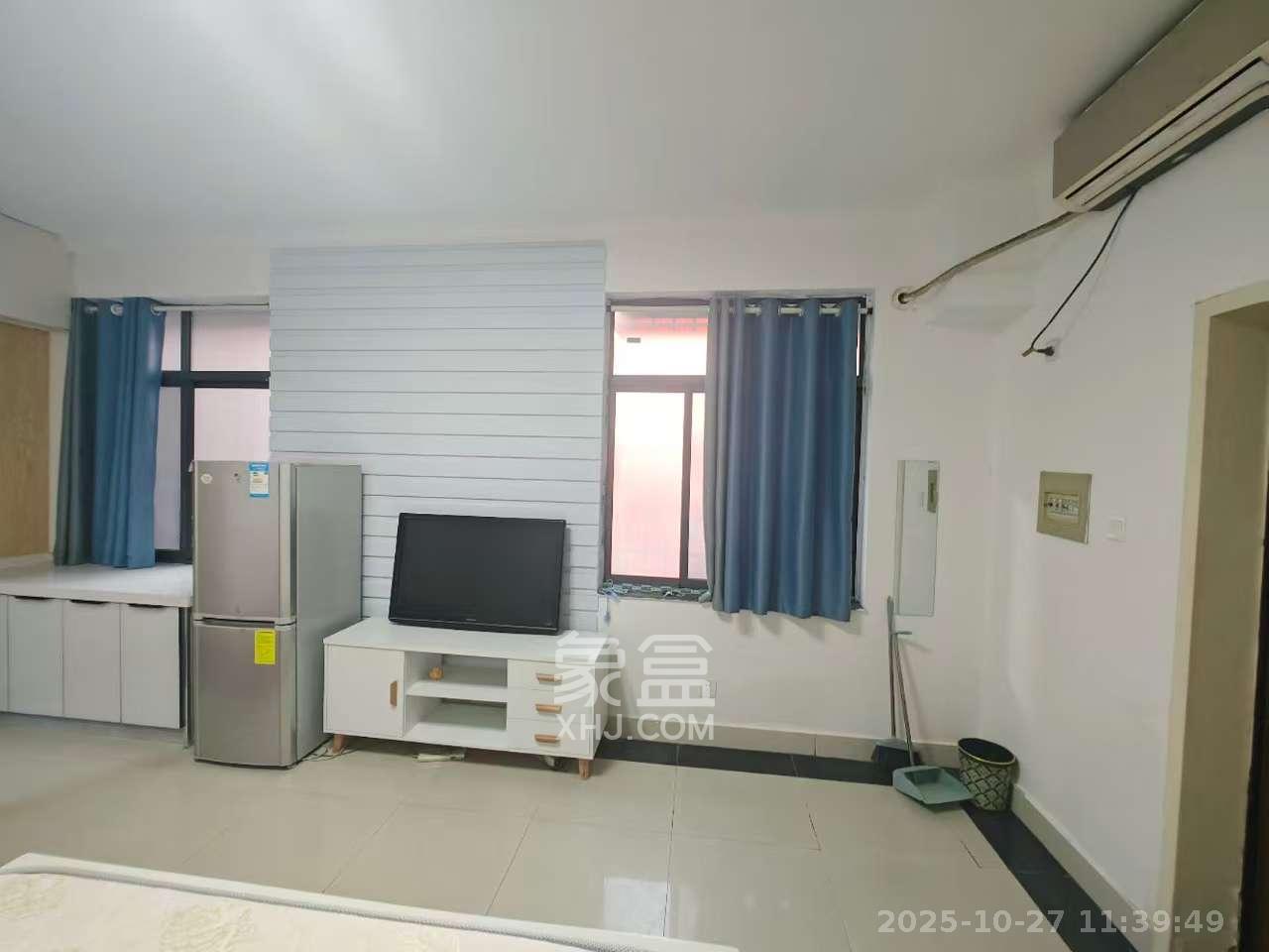 上河国际A座  1室0厅1卫    1200.0元/月室内图