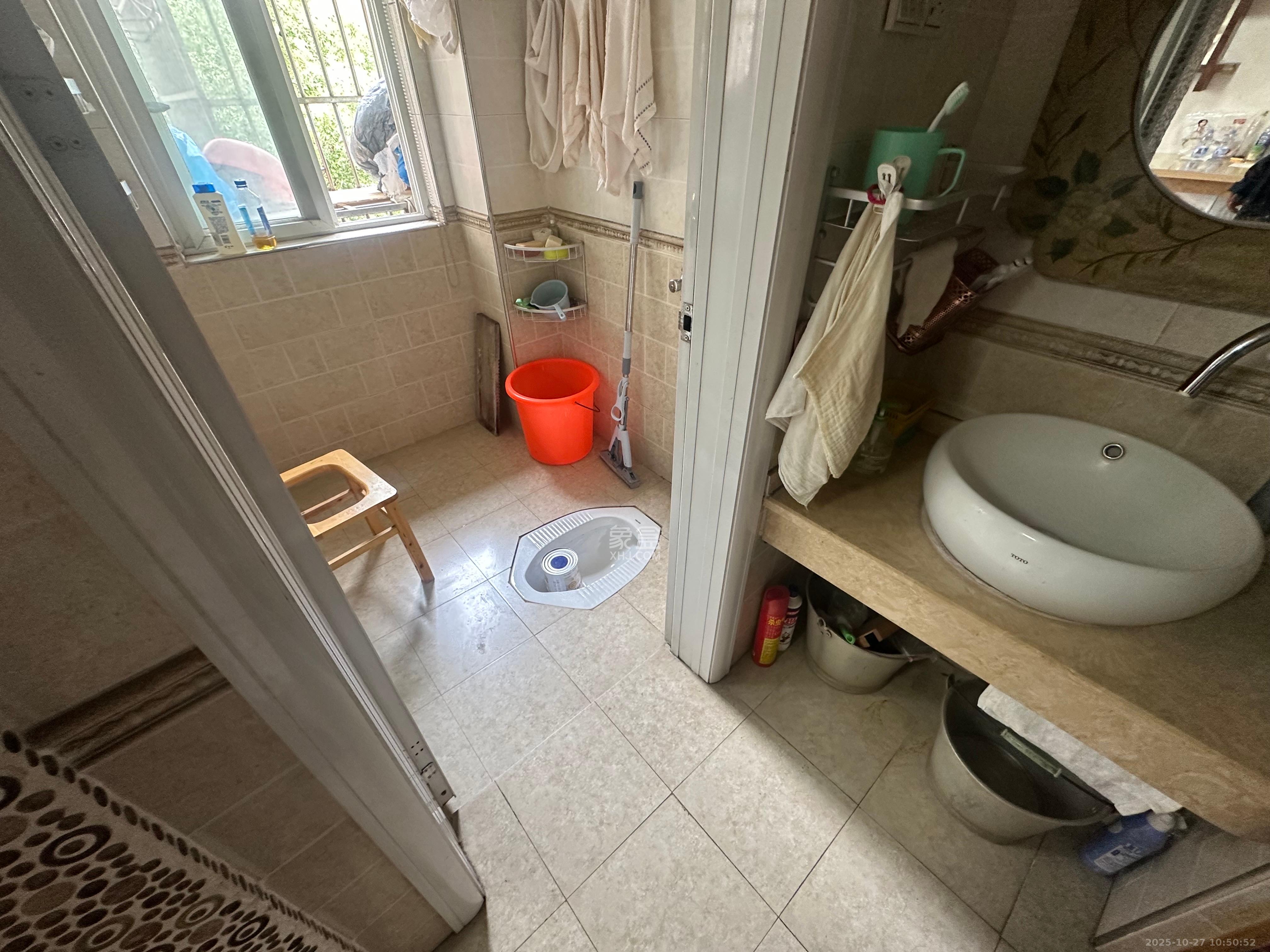 黎郡新宇康景园  2室1厅1卫    1800.0元/月室内图