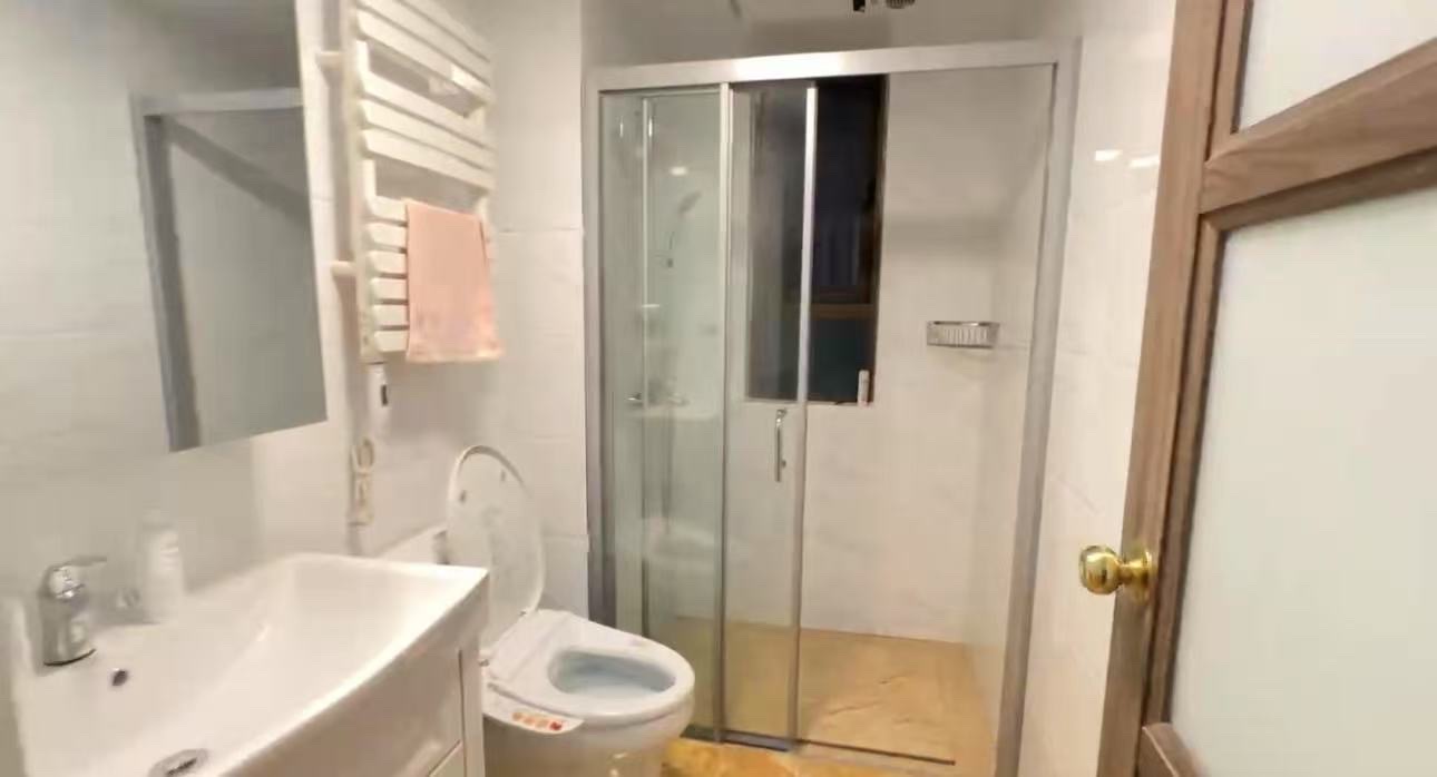 华耀碧桂园十里江湾誉峯 1室0厅0卫 2500.0元/月 华耀碧桂园十里江湾誉峯 1室0厅0卫 2500.0元/月室内图