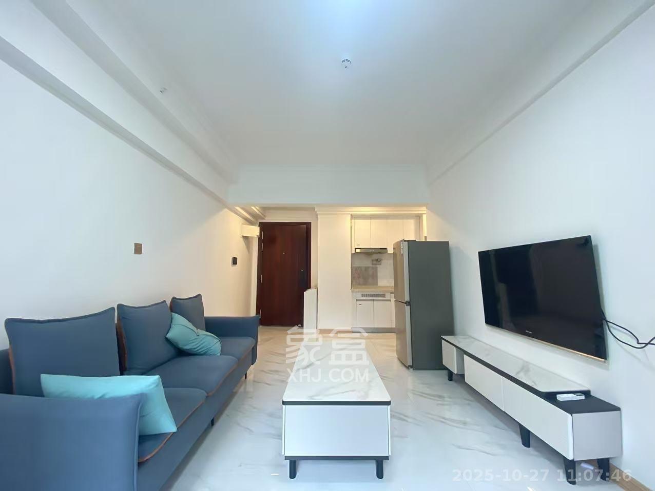 碧桂园城市之光  1室1厅1卫    2300.0元/月 碧桂园城市之光  1室1厅1卫    2300.0元/月室内图