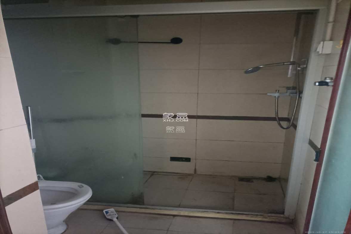 新青年公寓 2室1厅1卫 2200.0元/月 新青年公寓 2室1厅1卫 2200.0元/月室内图