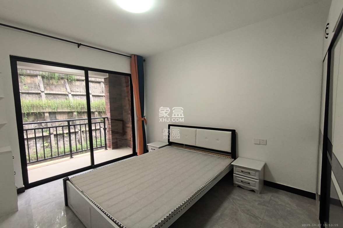 顺天御岭  4室2厅2卫    2100.0元/月 顺天御岭  4室2厅2卫    2100.0元/月室内图