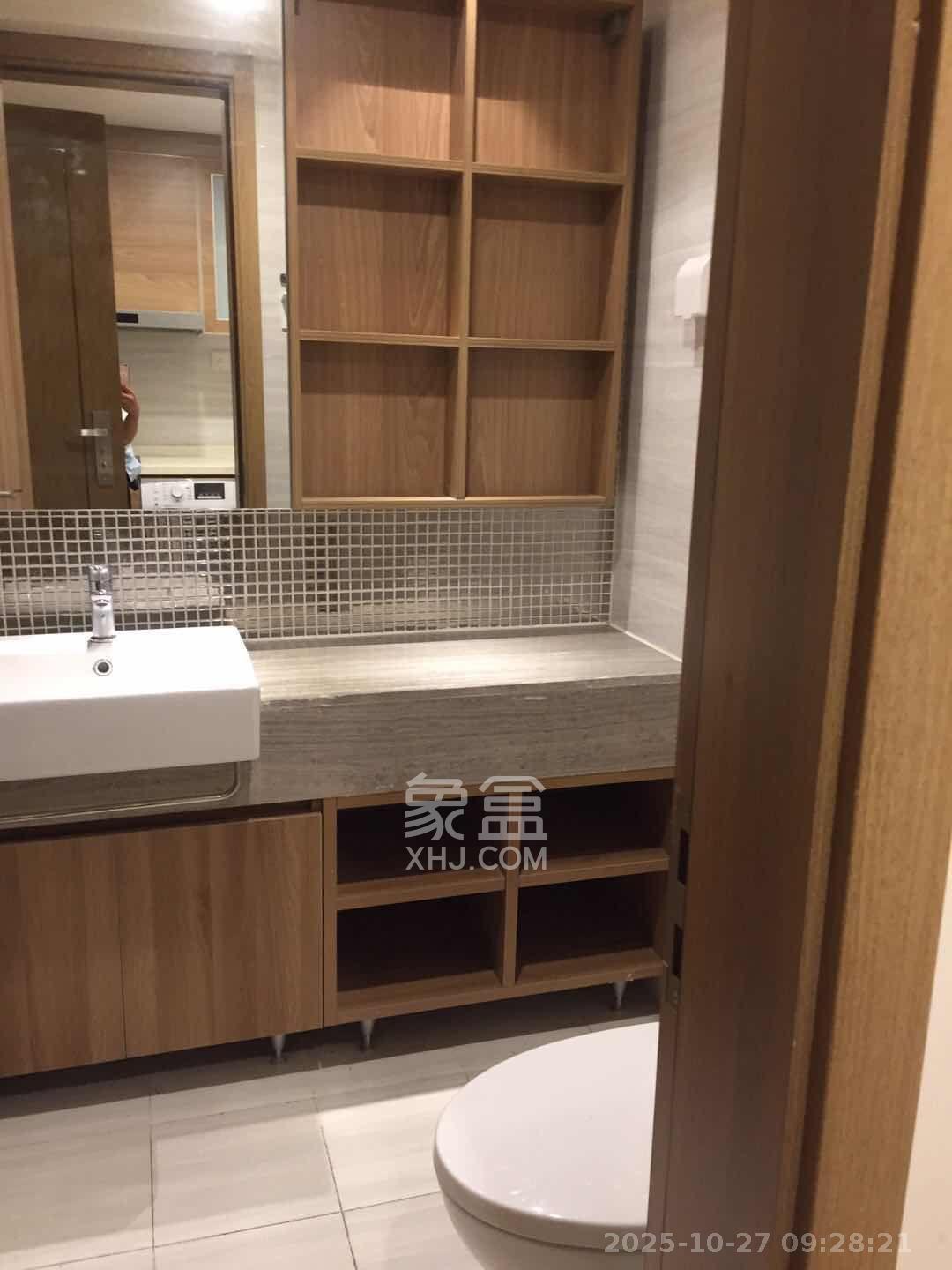 恒大翡翠华庭 1室1厅1卫 1150.0元/月 恒大翡翠华庭 1室1厅1卫 1150.0元/月室内图