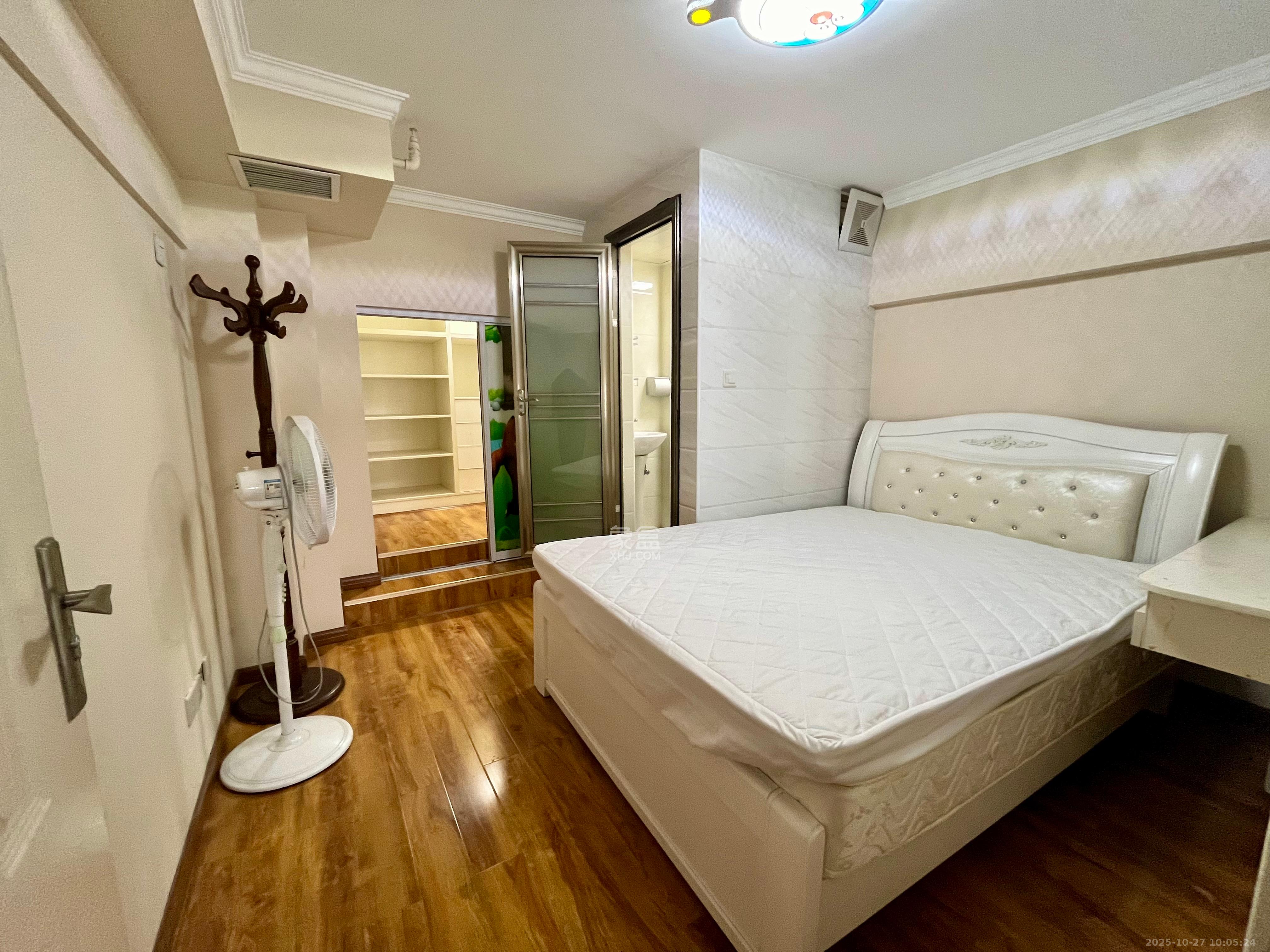 长城万富汇  2室2厅2卫    2000.0元/月 长城万富汇  2室2厅2卫    2000.0元/月室内图