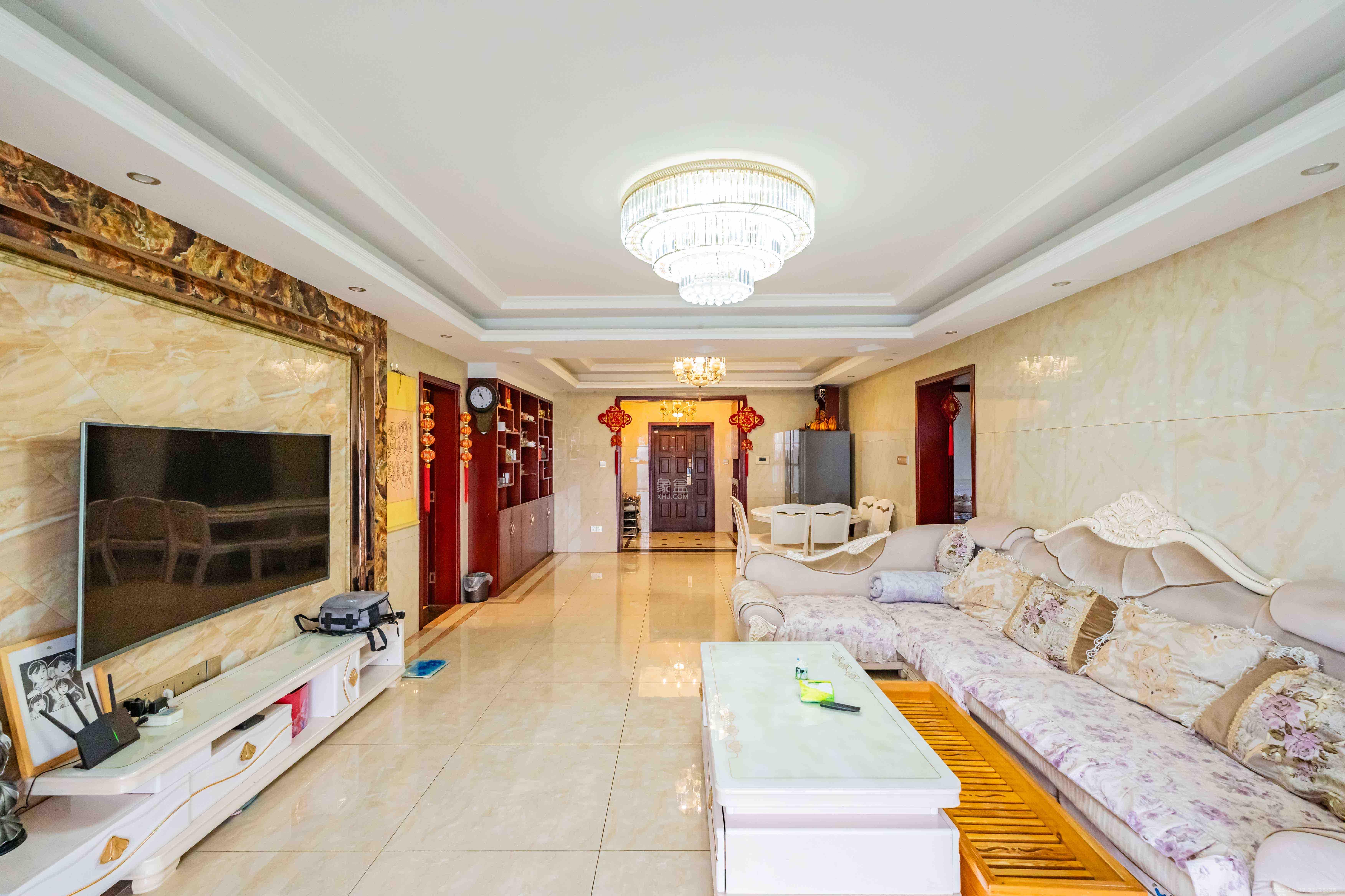 海洋半岛(月珑湾)  3室2厅2卫    3200.0元/月 海洋半岛(月珑湾)  3室2厅2卫    3200.0元/月室内图1