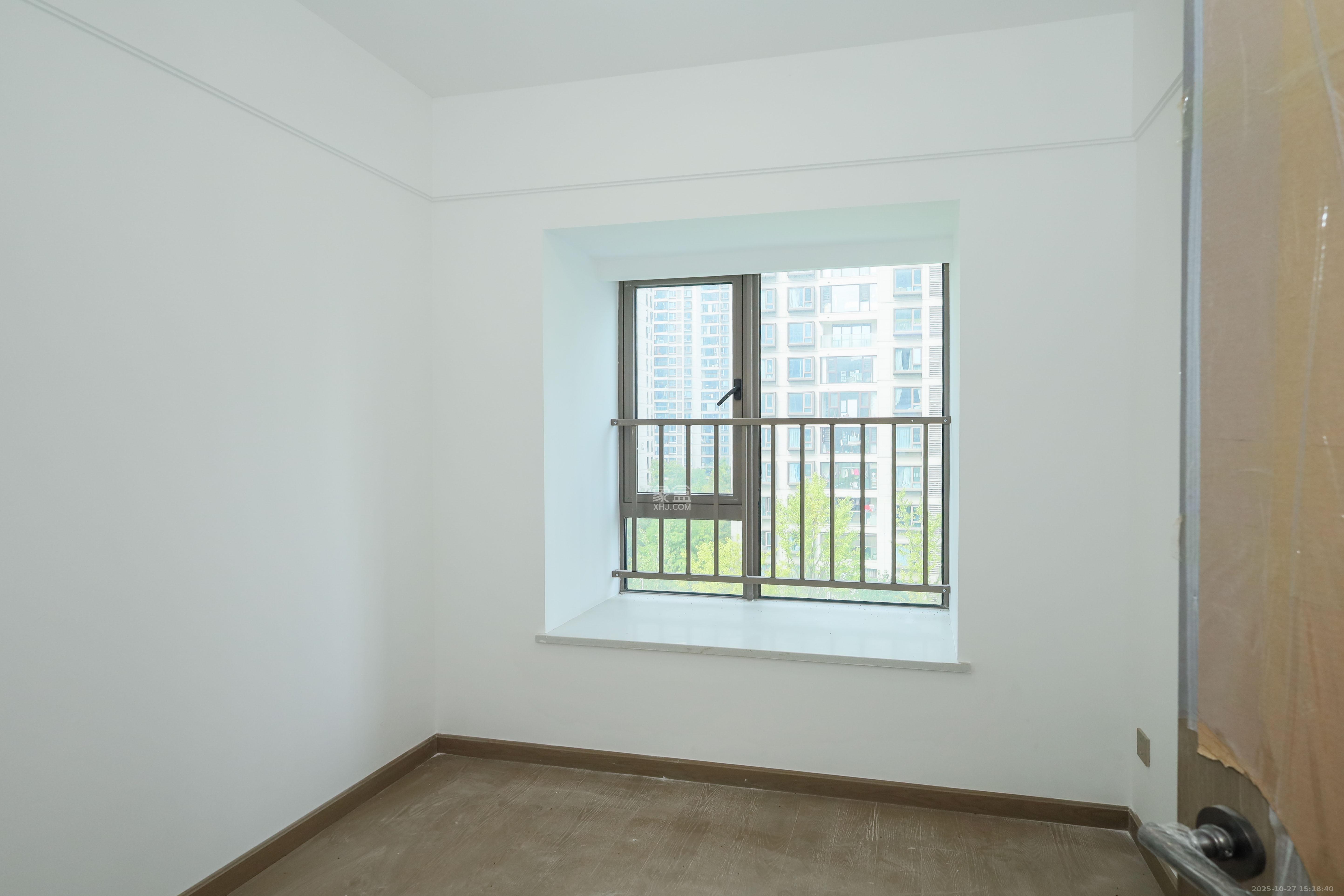 长沙溪山悦  4室2厅1卫    140.0万卧室