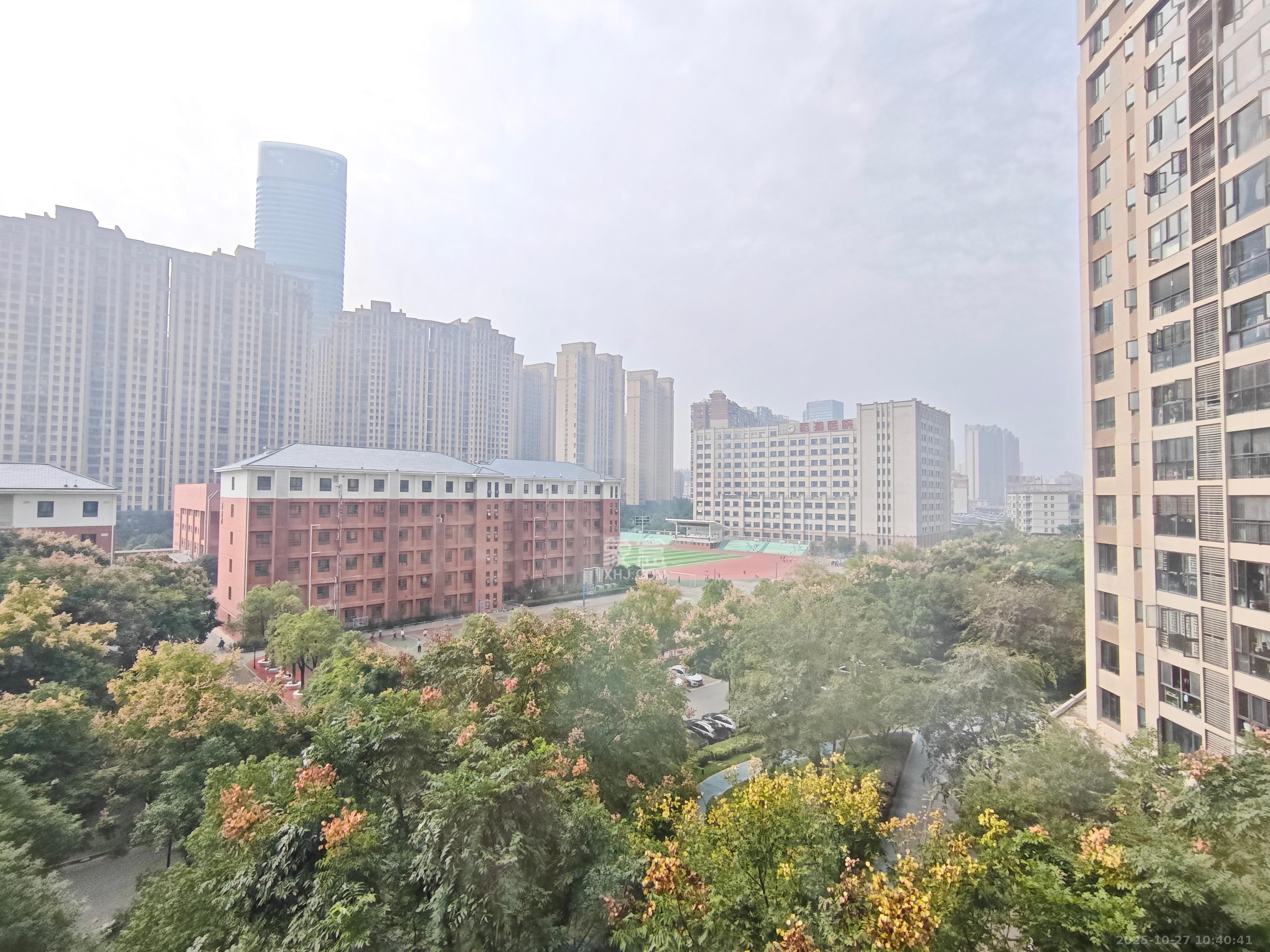 万科里金域国际  3室2厅2卫    3500.0元/月室内图