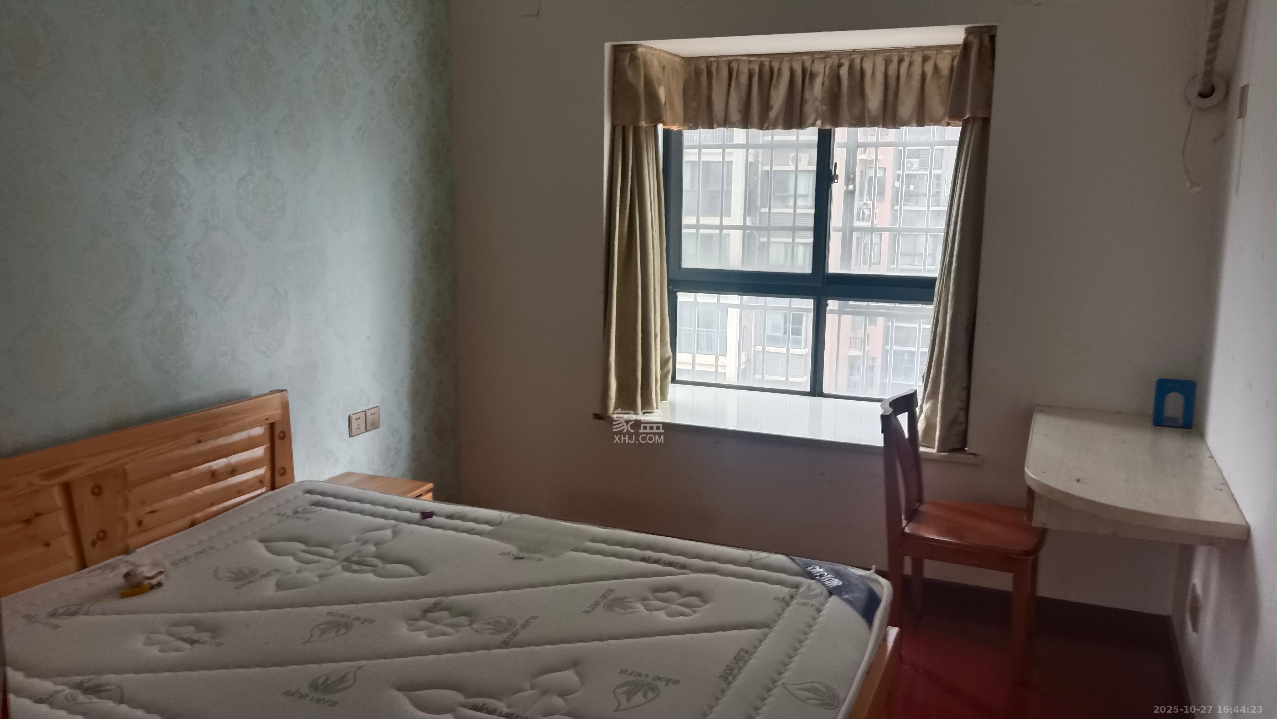 曙光领峰(曙光家园)  3室2厅2卫    2500.0元/月 曙光领峰(曙光家园)  3室2厅2卫    2500.0元/月室内图