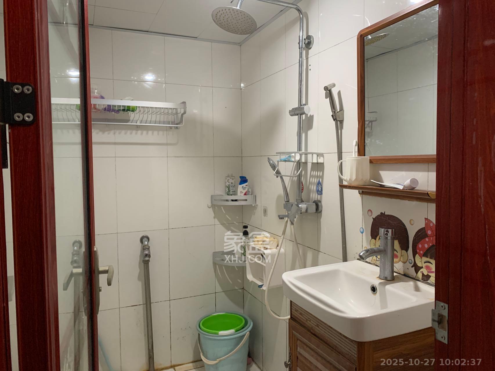 谋房博客(博客天街)  1室1厅1卫    1600.0元/月室内图