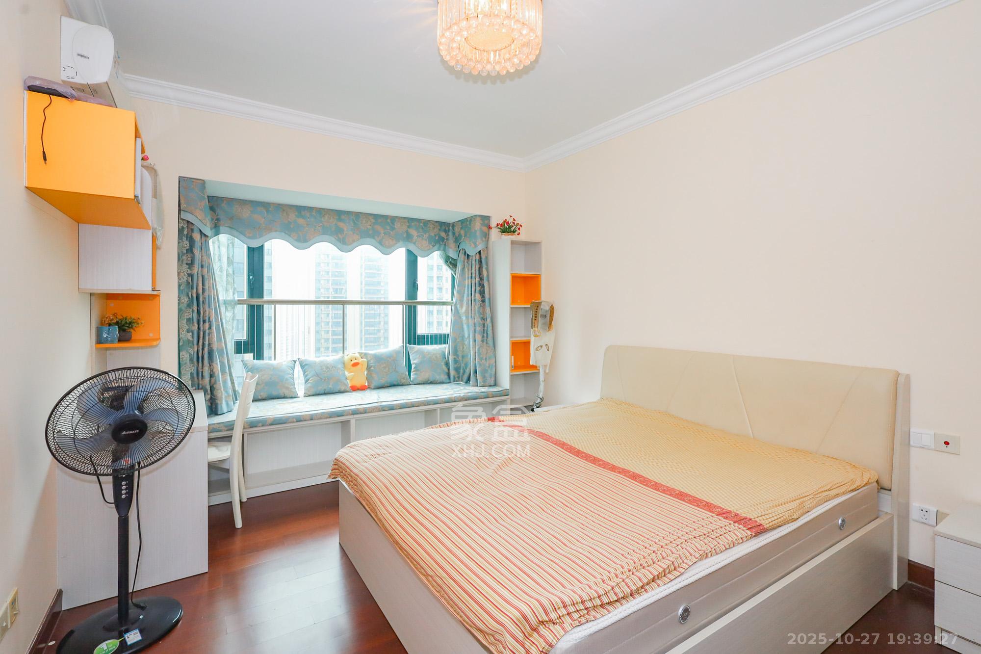 恒大御景湾  1室1厅1卫    80.0万 恒大御景湾  1室1厅1卫    80.0万卧室