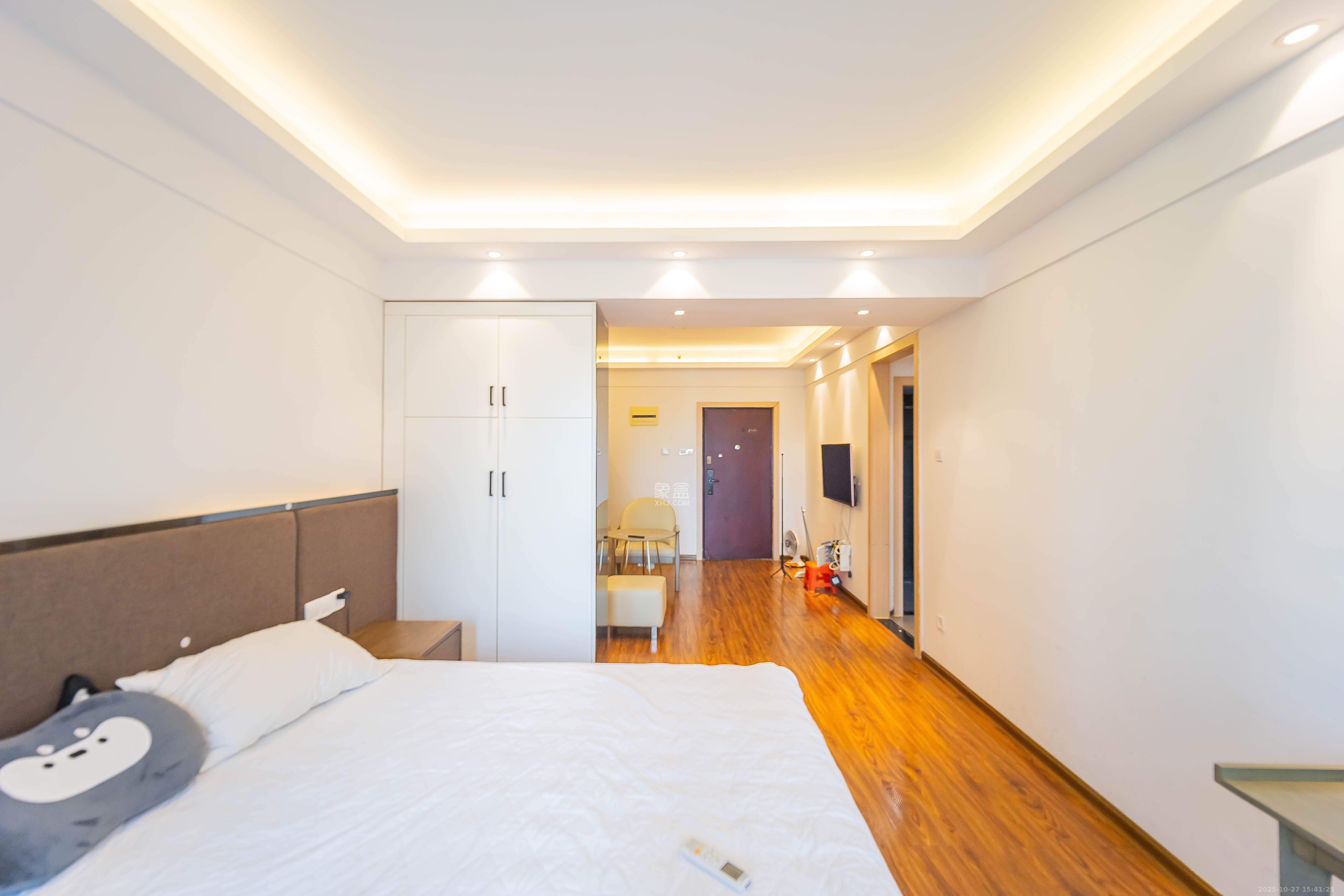 地质家园一、二期(地泰人民公馆)  1室1厅1卫    2000.0元/月 地质家园一、二期(地泰人民公馆)  1室1厅1卫    2000.0元/月室内图