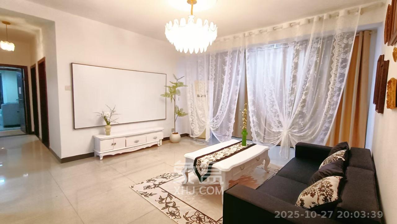 融圣国际  4室2厅2卫    4200.0元/月 融圣国际  4室2厅2卫    4200.0元/月