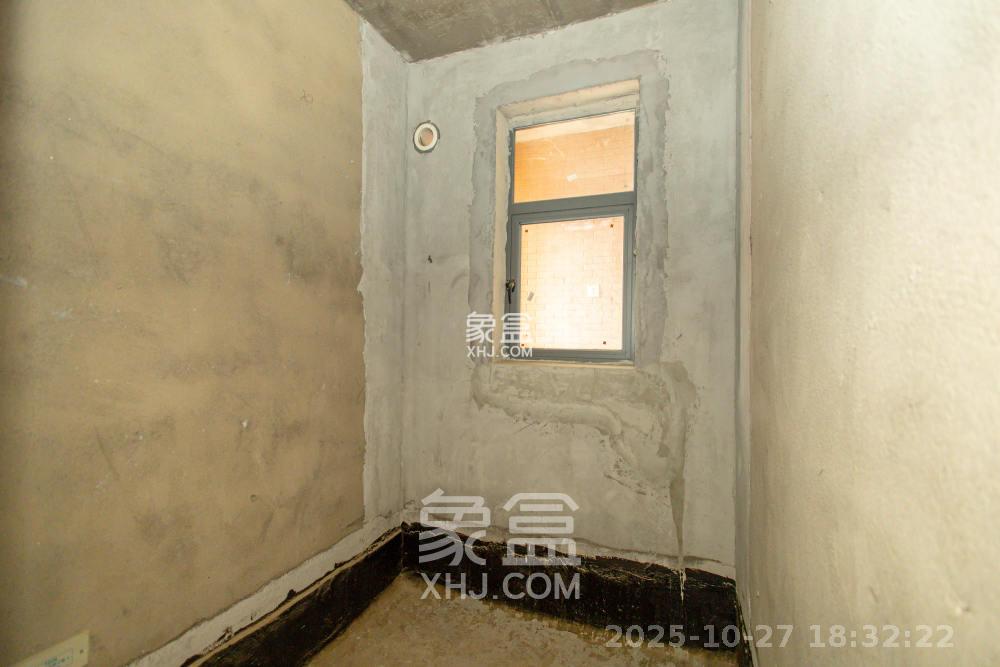 长永佳苑 2室2厅1卫 600.0元/月 长永佳苑 2室2厅1卫 600.0元/月室内图