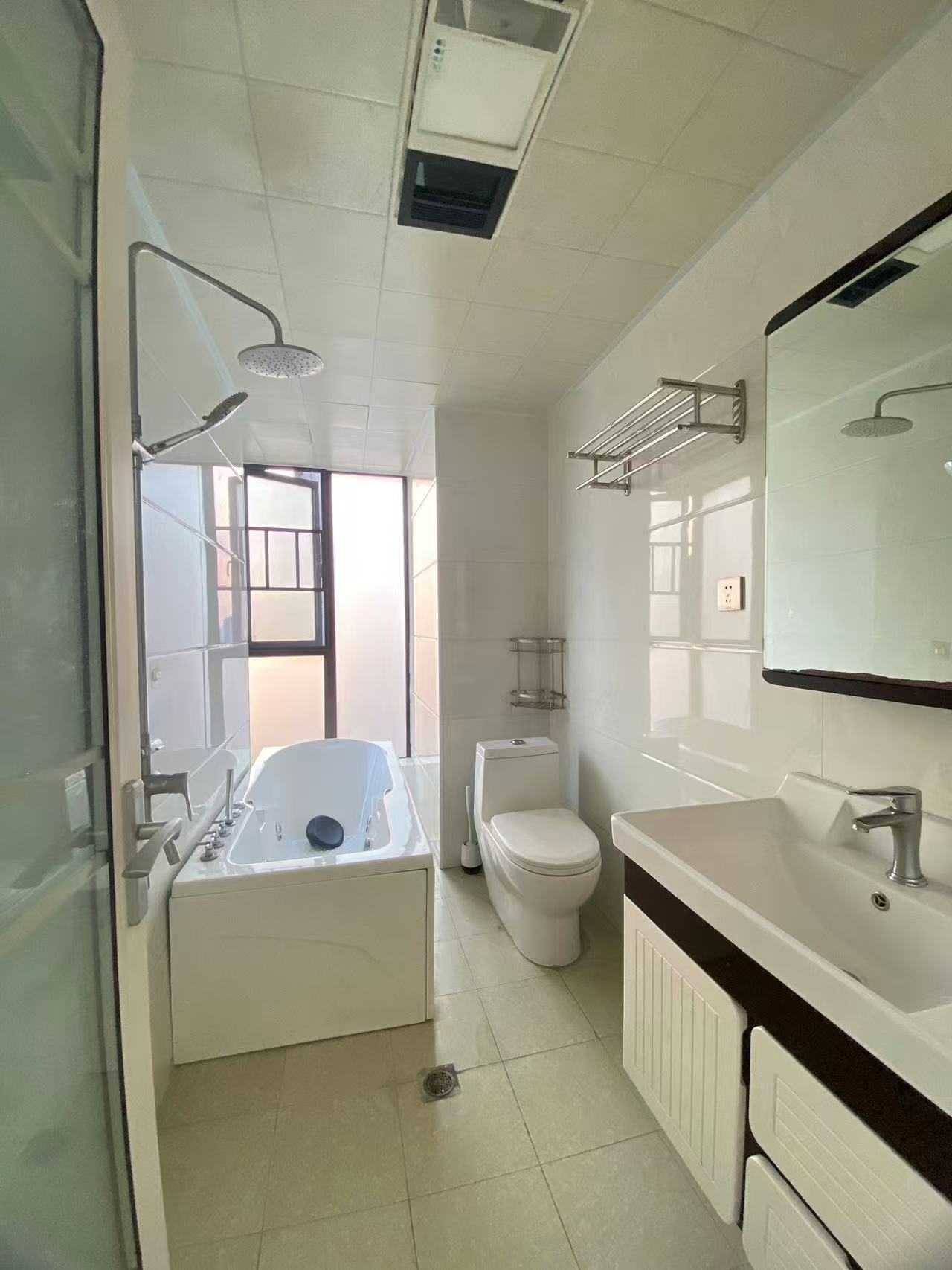 铂金汉宫  3室2厅1卫    61.8万室内图