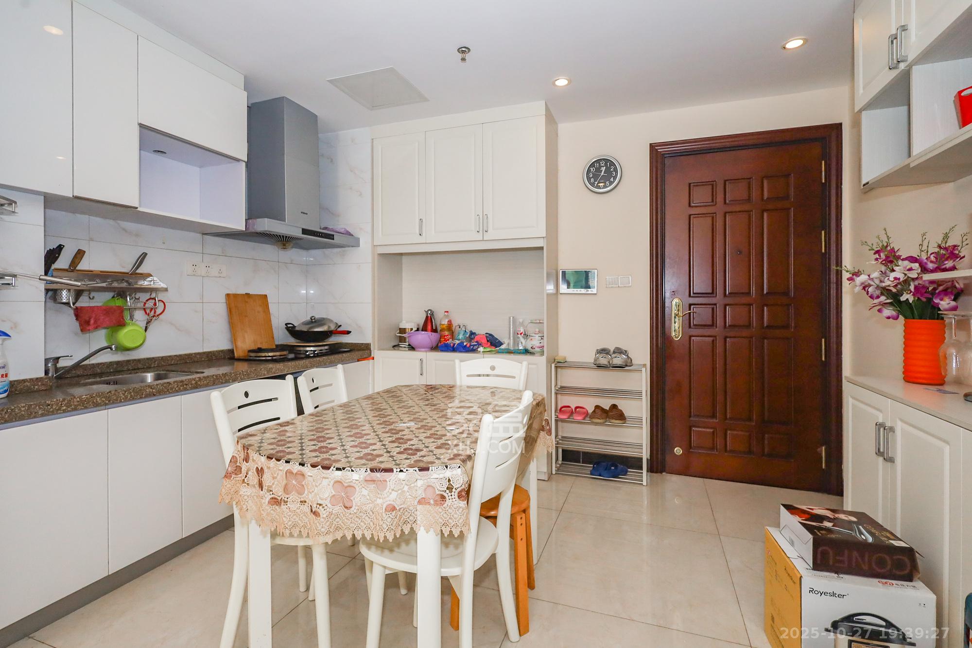 恒大御景湾  1室1厅1卫    80.0万 恒大御景湾  1室1厅1卫    80.0万其他