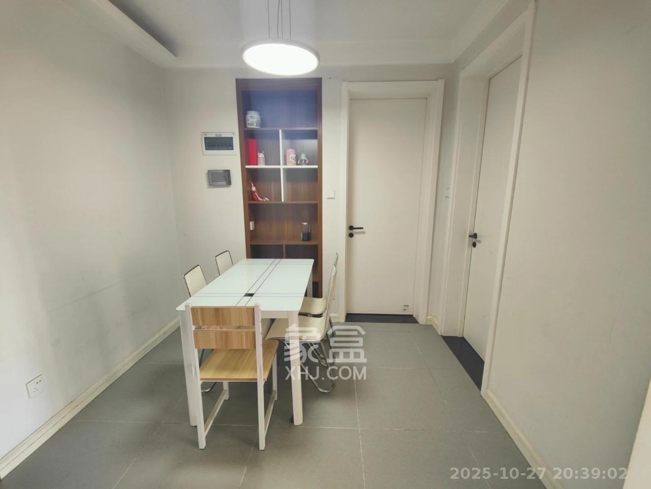 五矿万境水岸一期(万境水岸嘉苑)  2室2厅1卫    2300.0元/月 五矿万境水岸一期(万境水岸嘉苑)  2室2厅1卫    2300.0元/月室内图